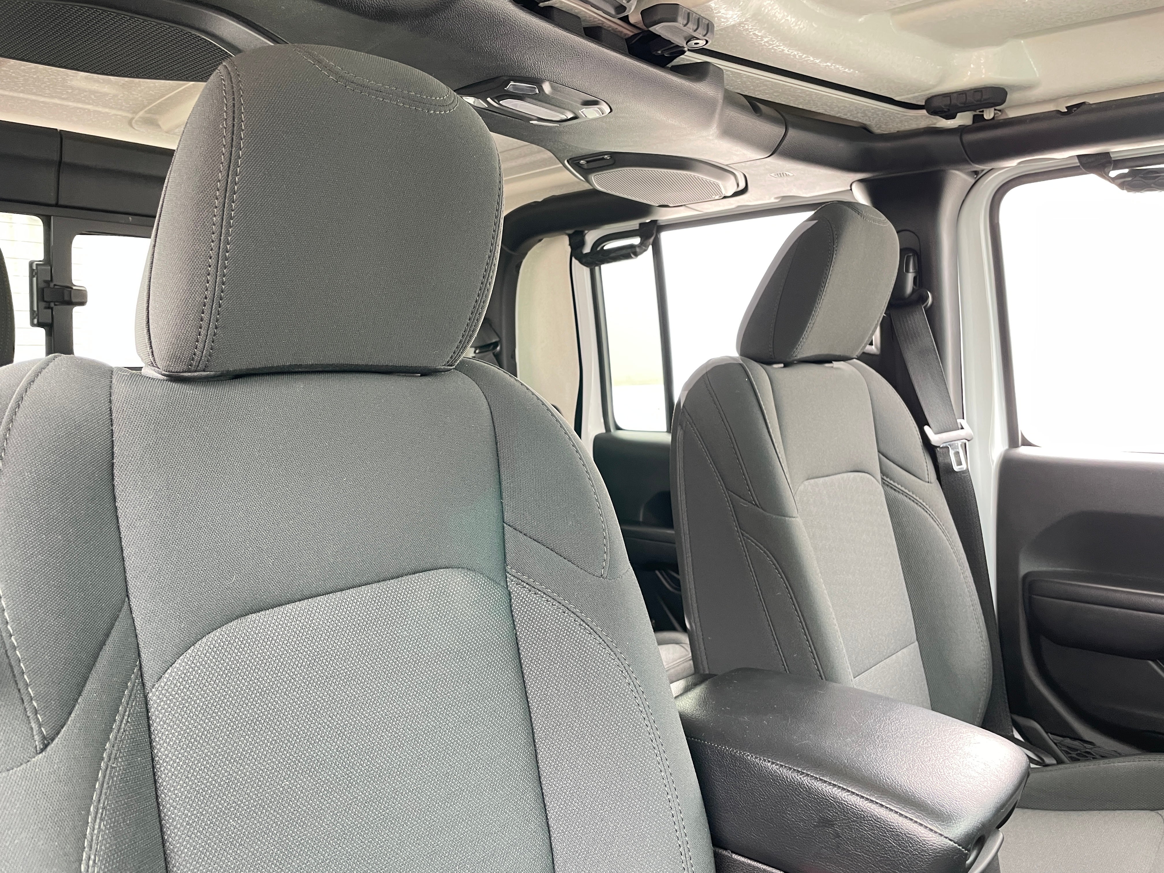 2020 Jeep Gladiator Sport S 2