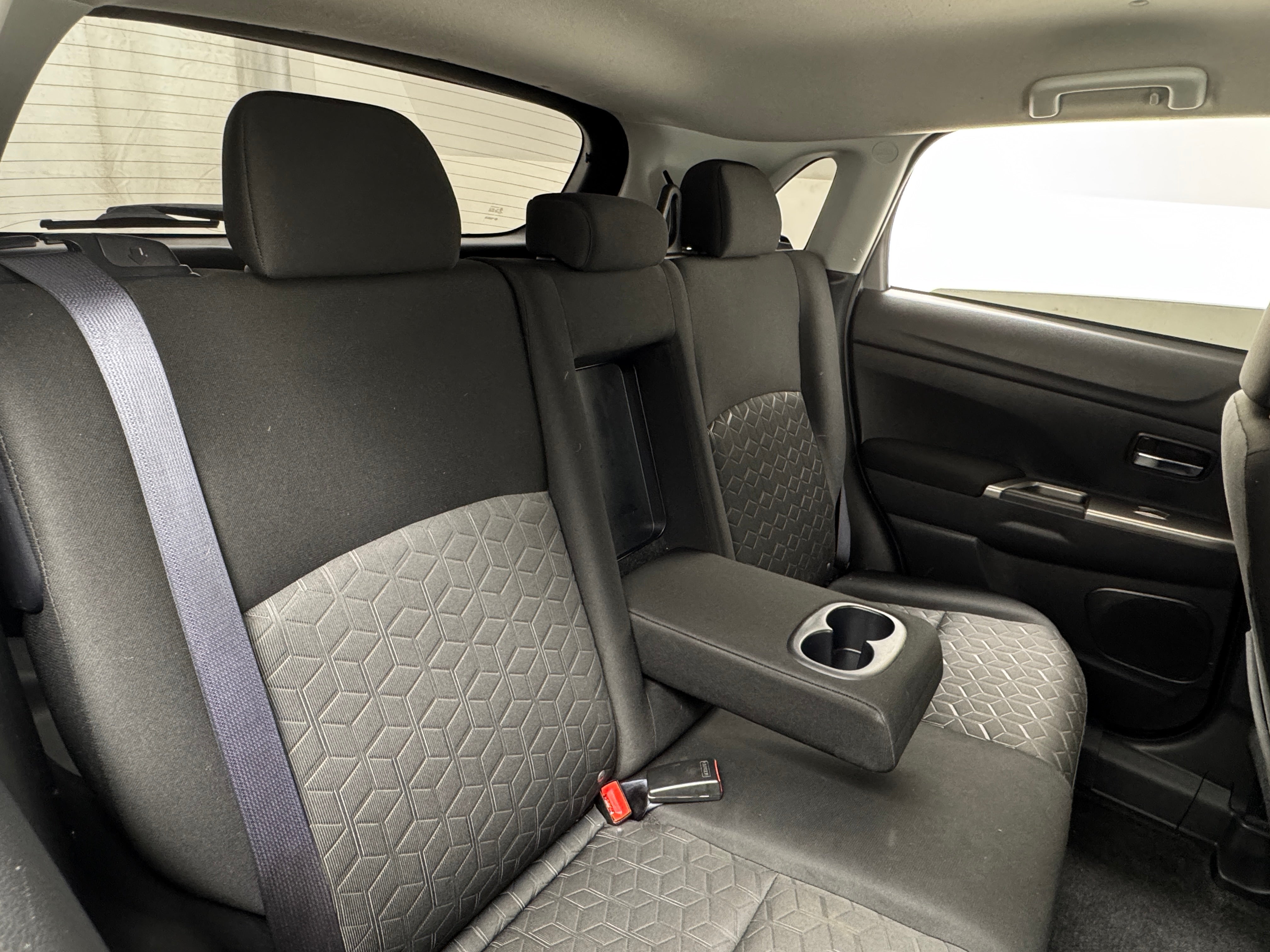 2020 Mitsubishi Outlander Sport SE 6