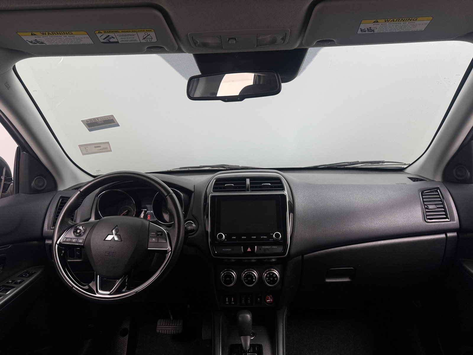 Thumbnail: 2020 Mitsubishi Outlander Sport - 3