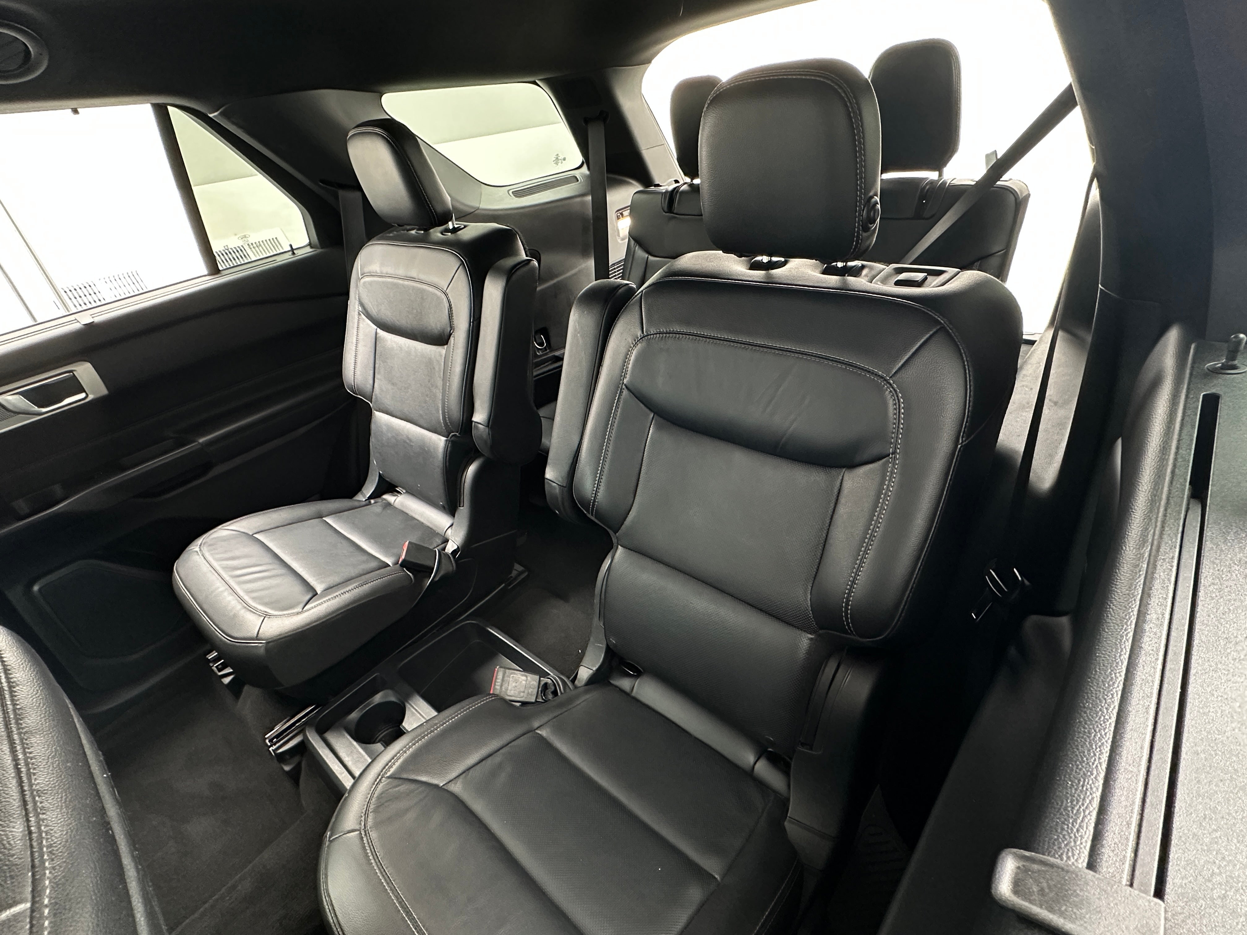 2020 Ford Explorer Limited 5