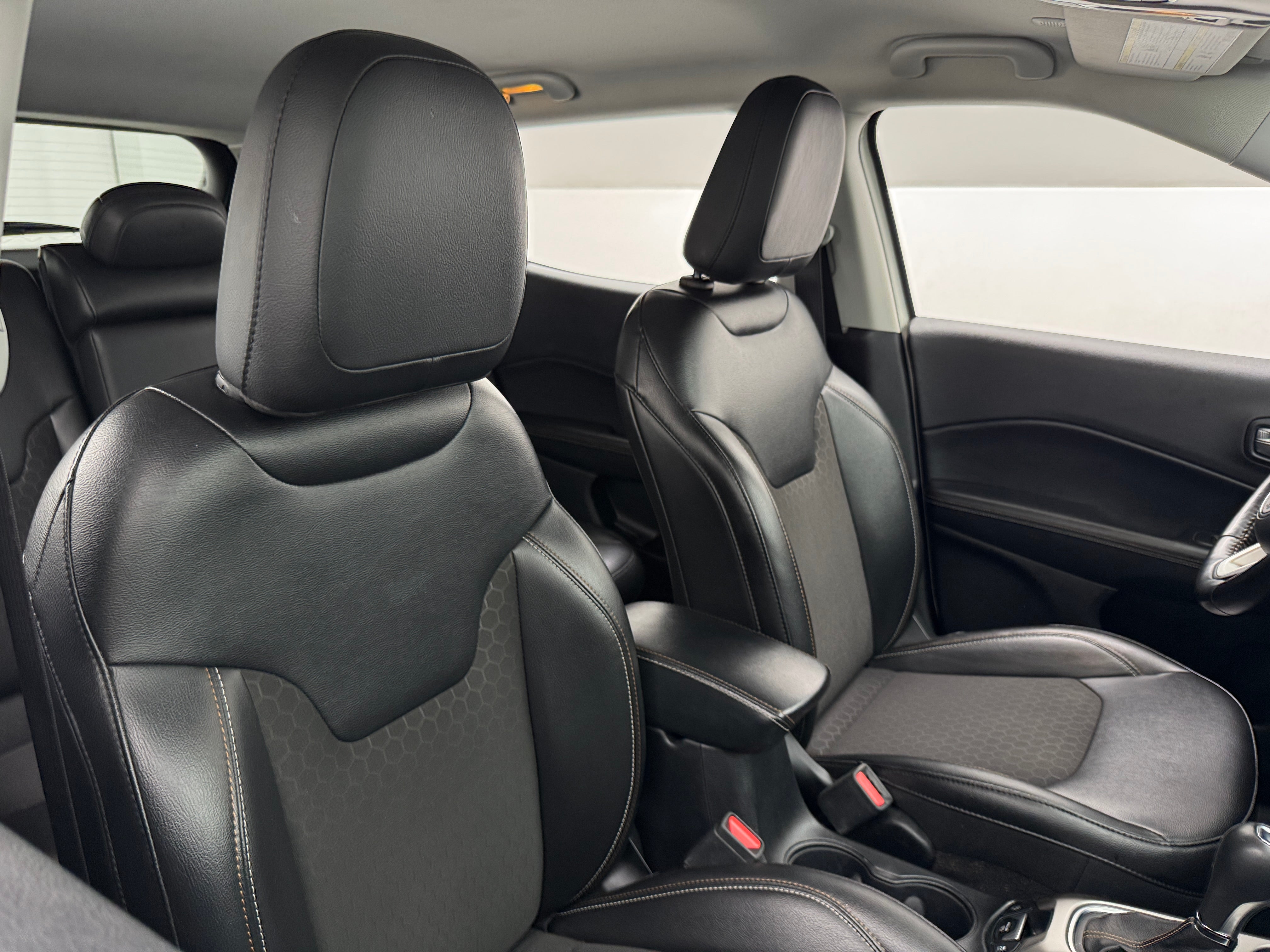 2021 Jeep Compass Latitude 2