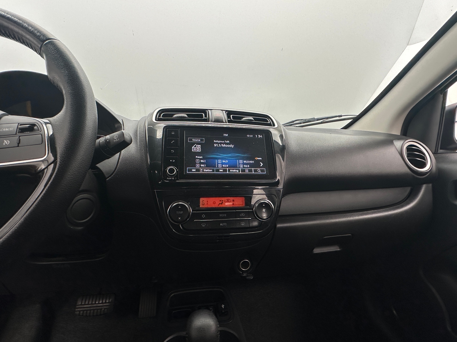 Thumbnail: 2022 Mitsubishi Mirage G4 - 4