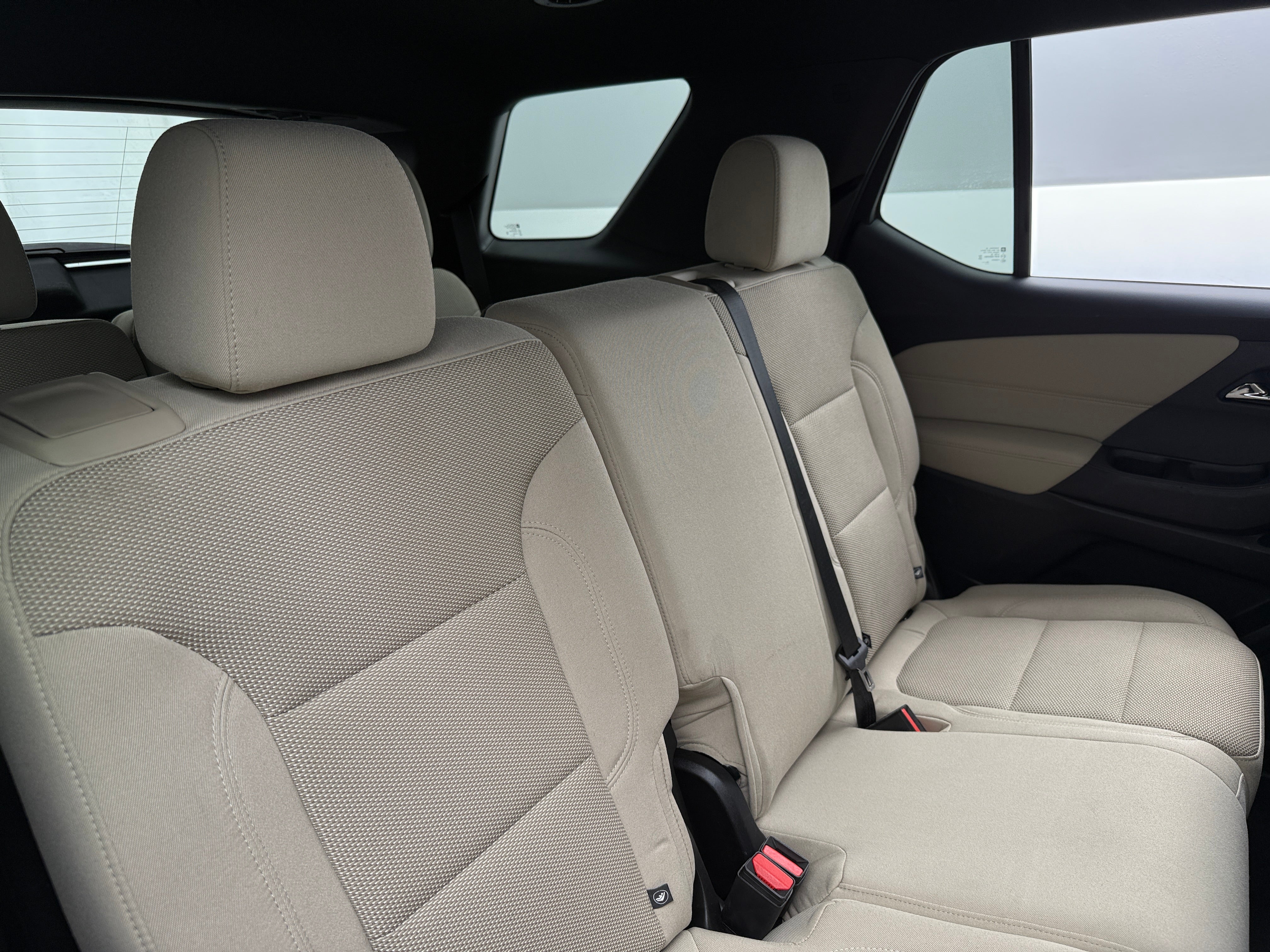 2023 Chevrolet Traverse LS 6