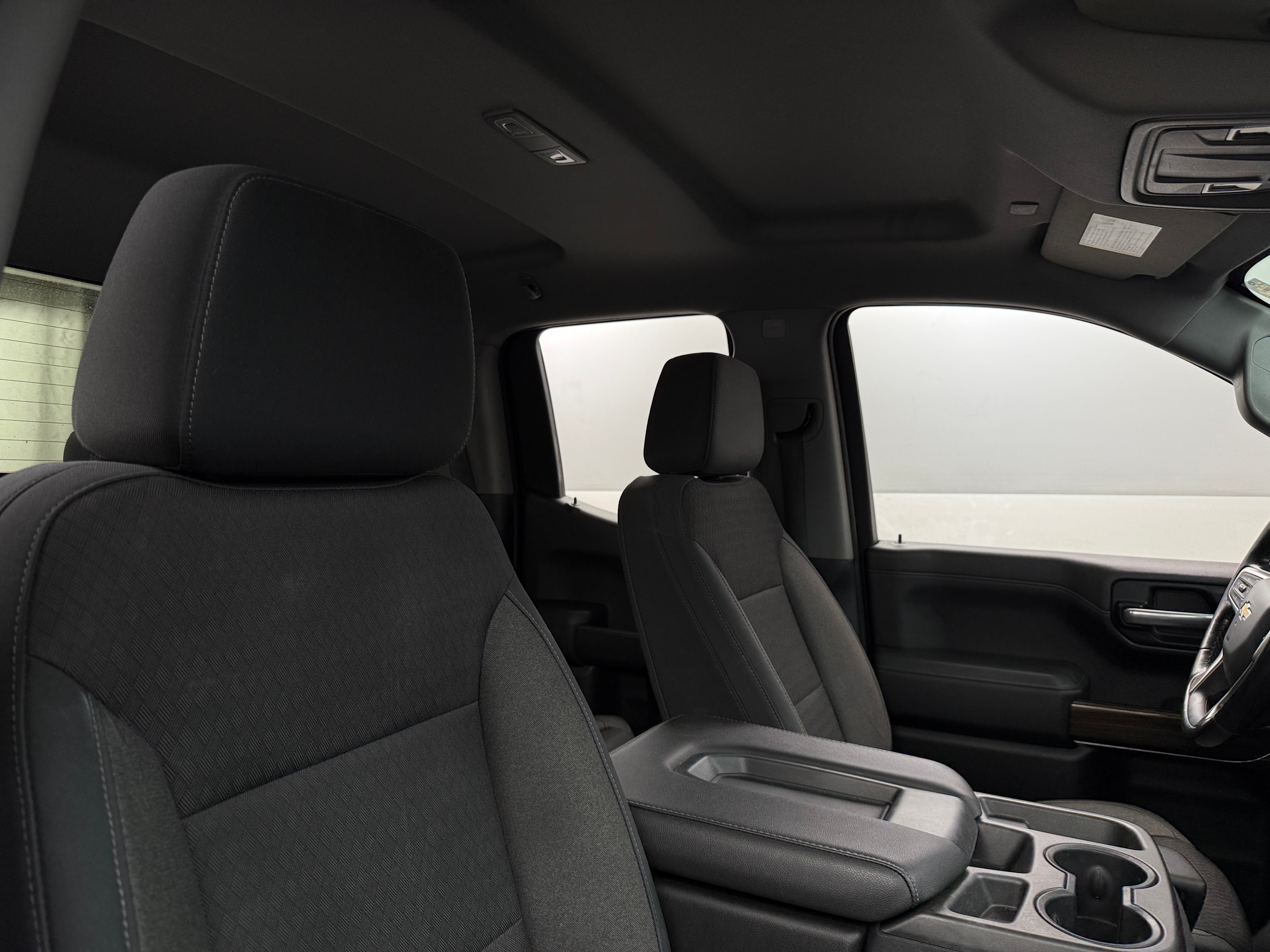 2019 Chevrolet Silverado 1500 LT 2