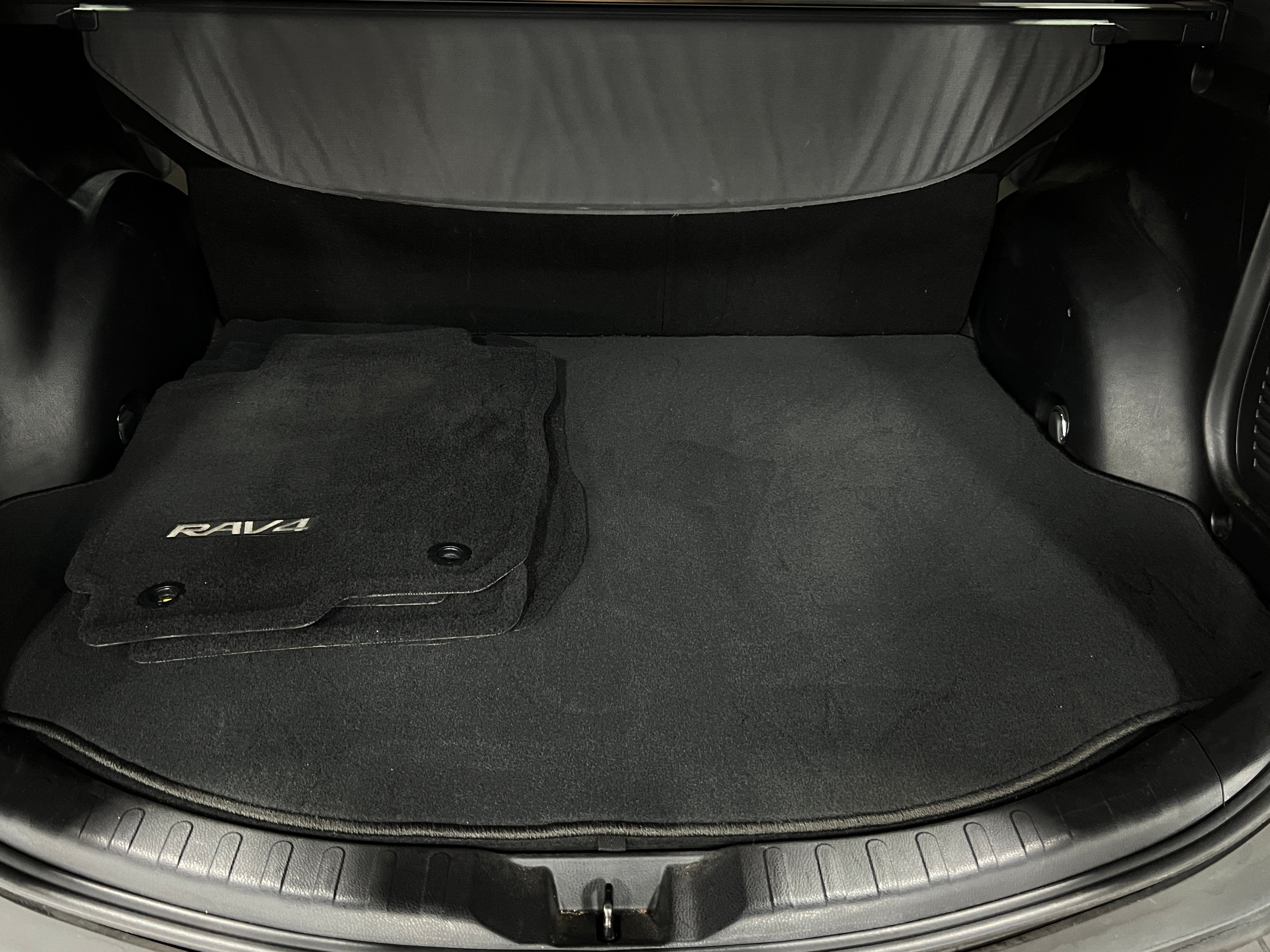 2013 Toyota RAV4 Limited 7