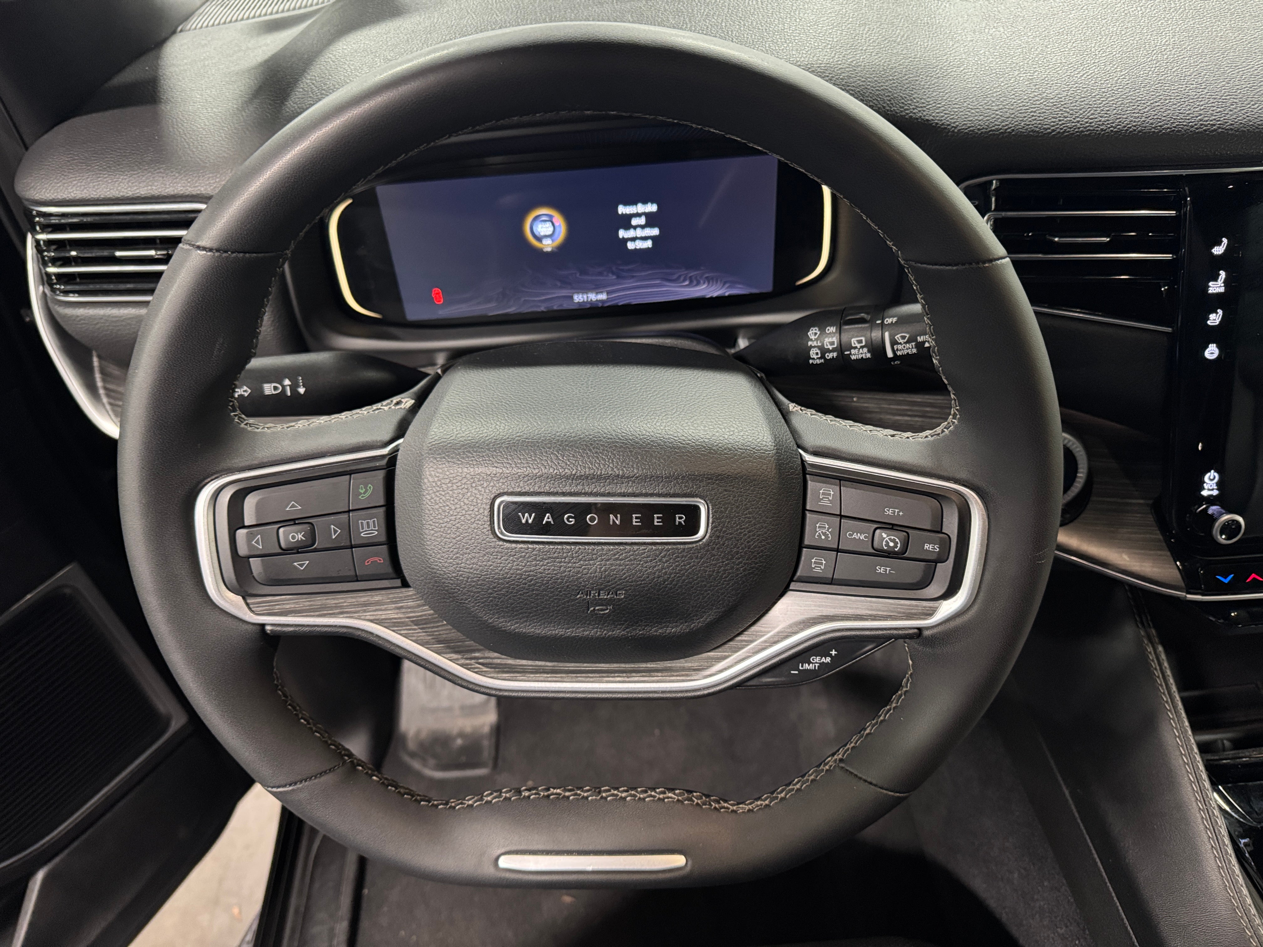 2024 Jeep Wagoneer Series II 4