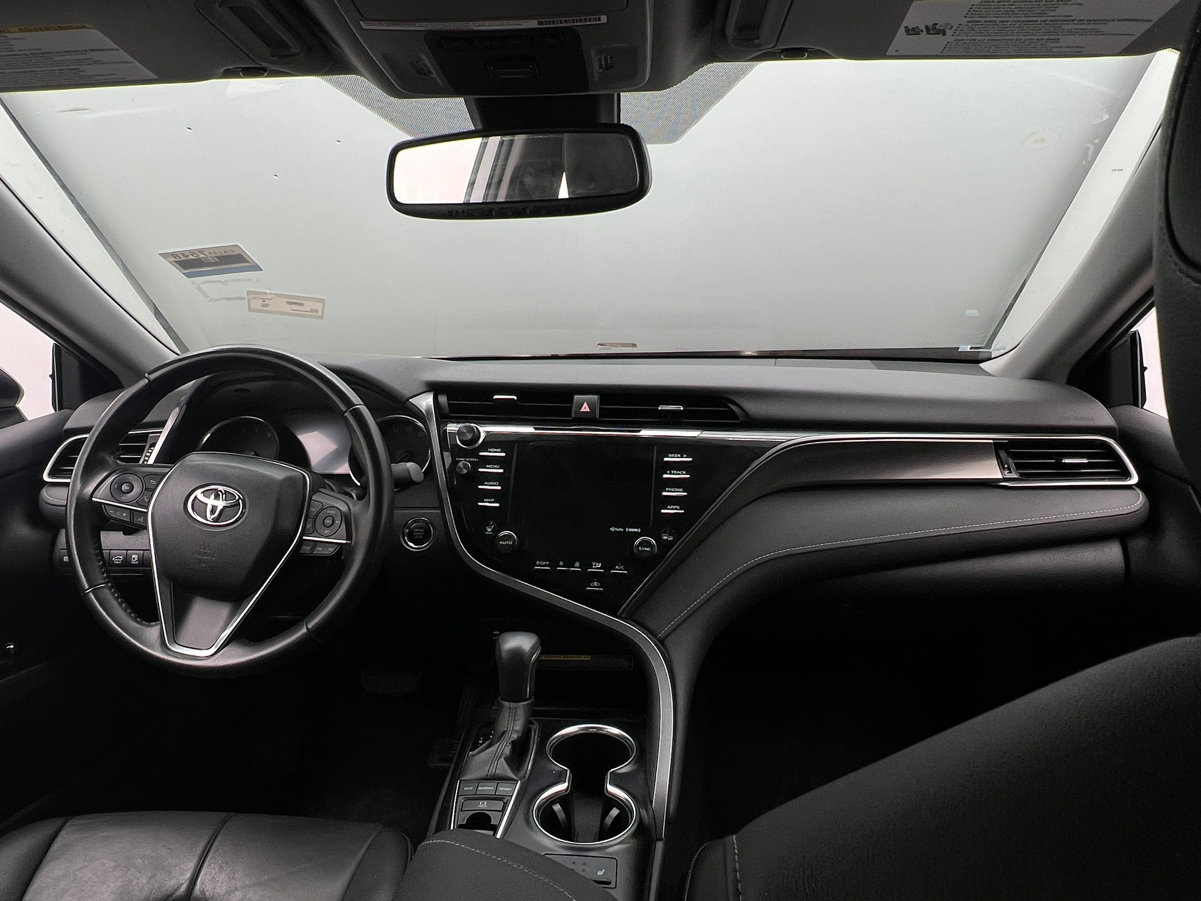 2019 Toyota Camry XSE 2