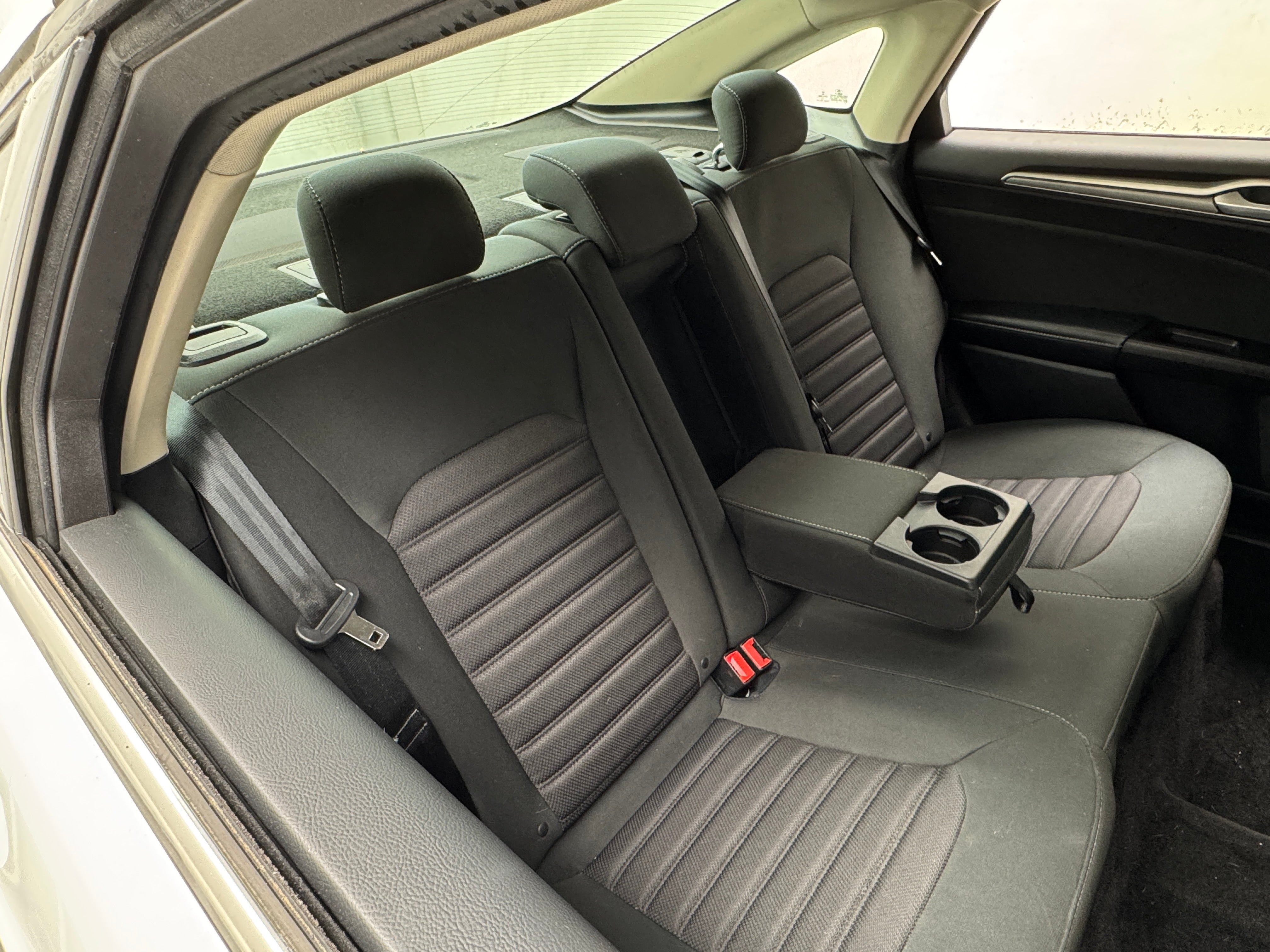 2017 Ford Fusion SE 6