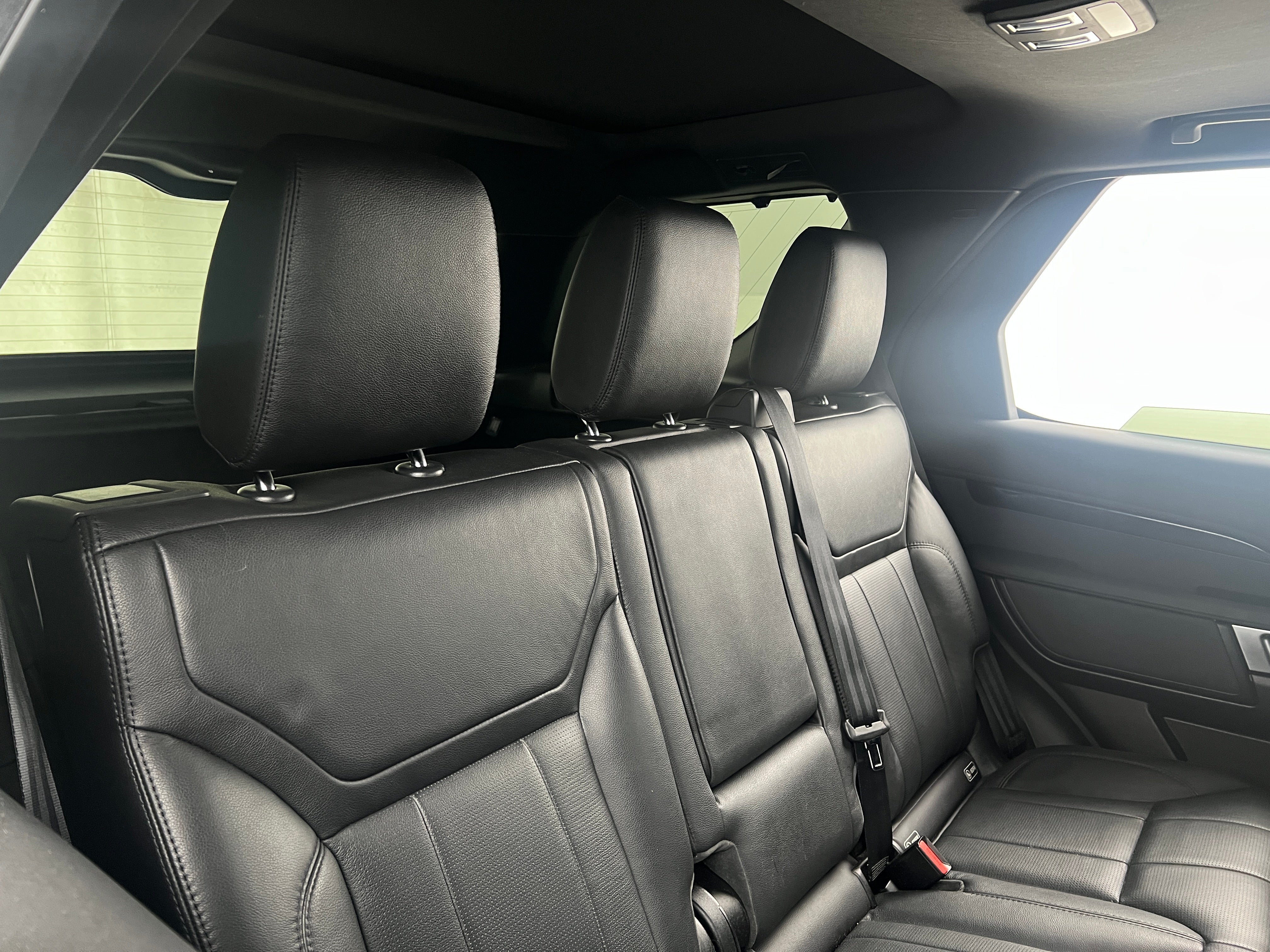 2018 Land Rover Discovery SE 5
