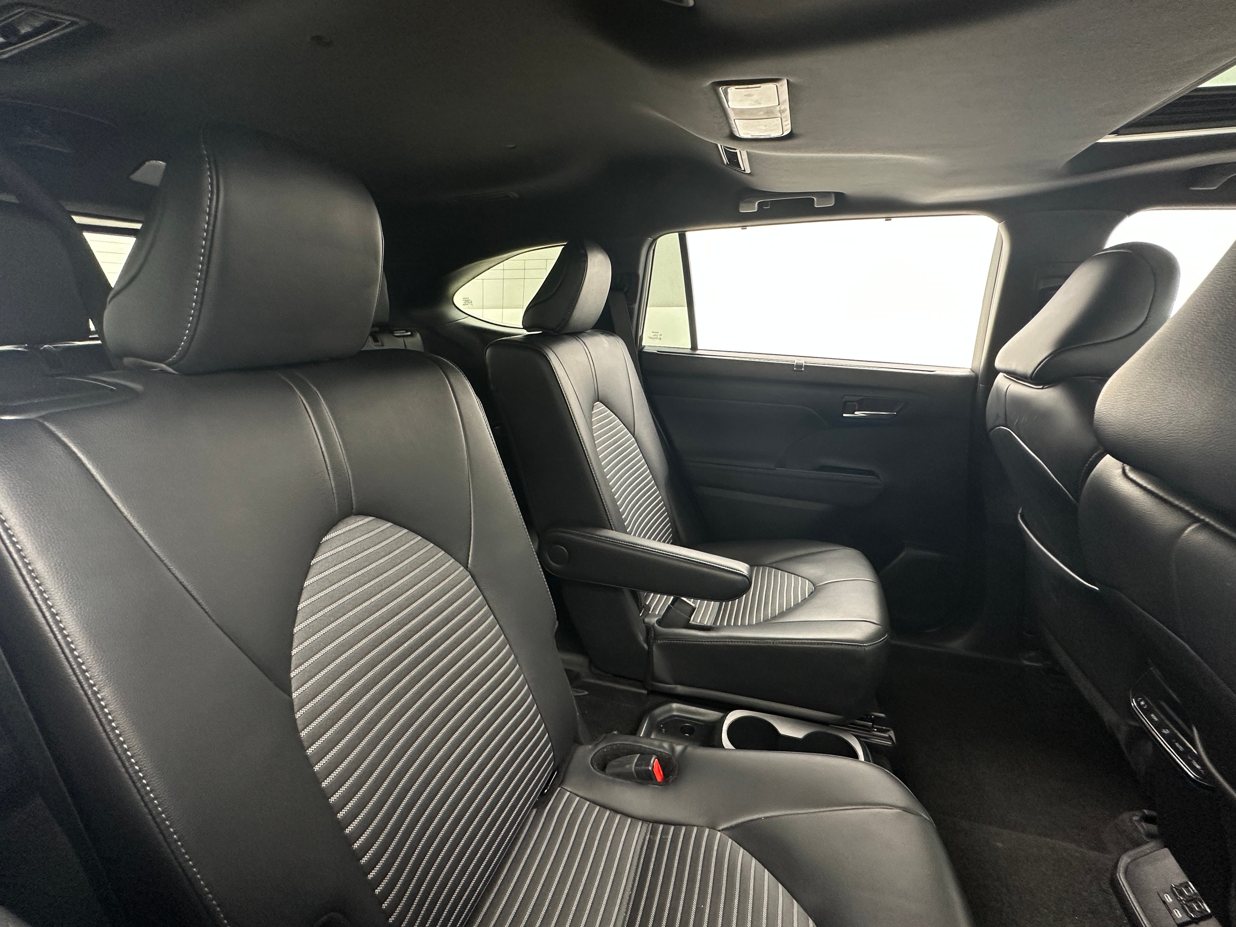 2024 Toyota Highlander XSE 6