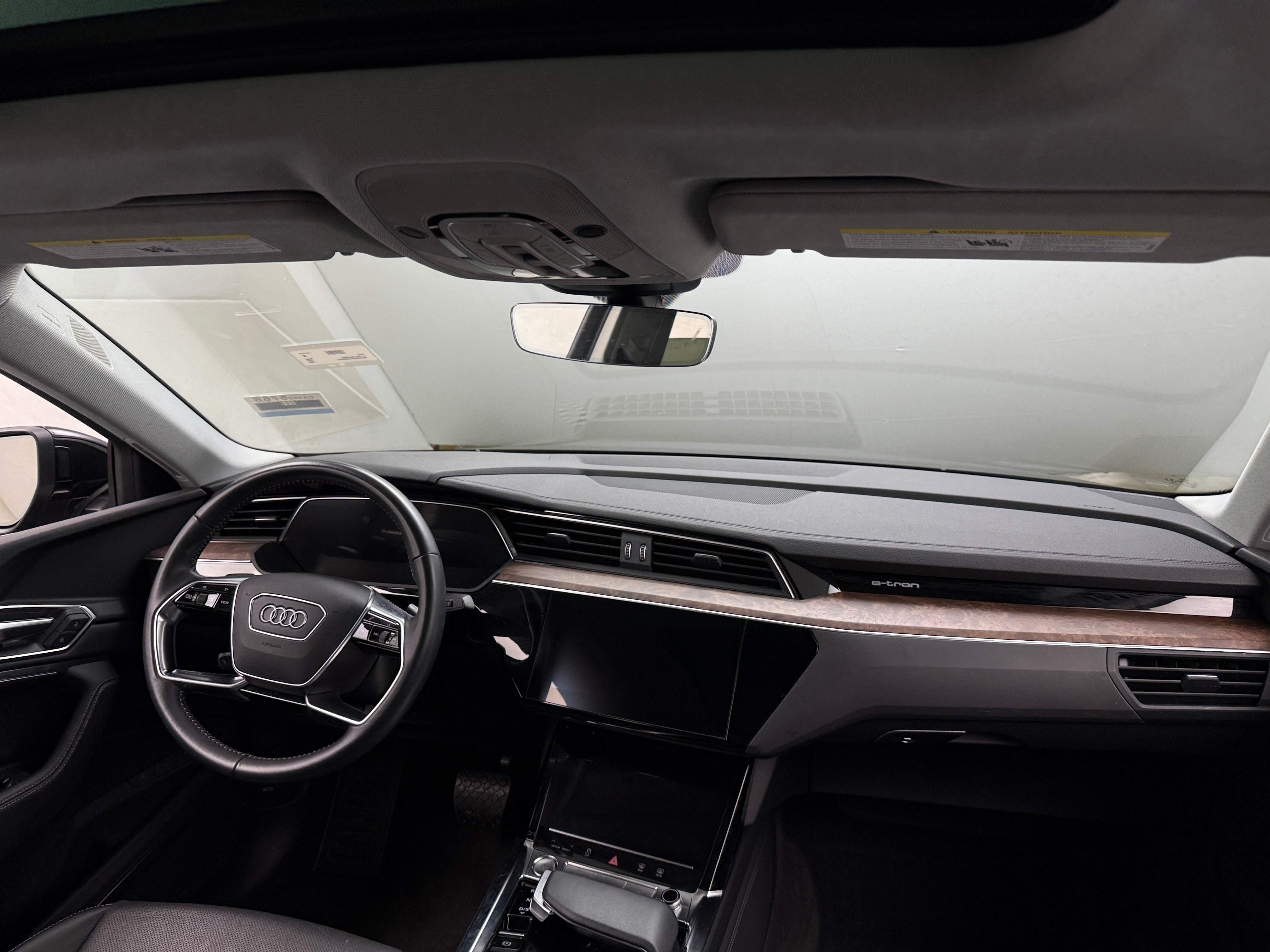 2020 Audi e-tron S Premium Plus 3