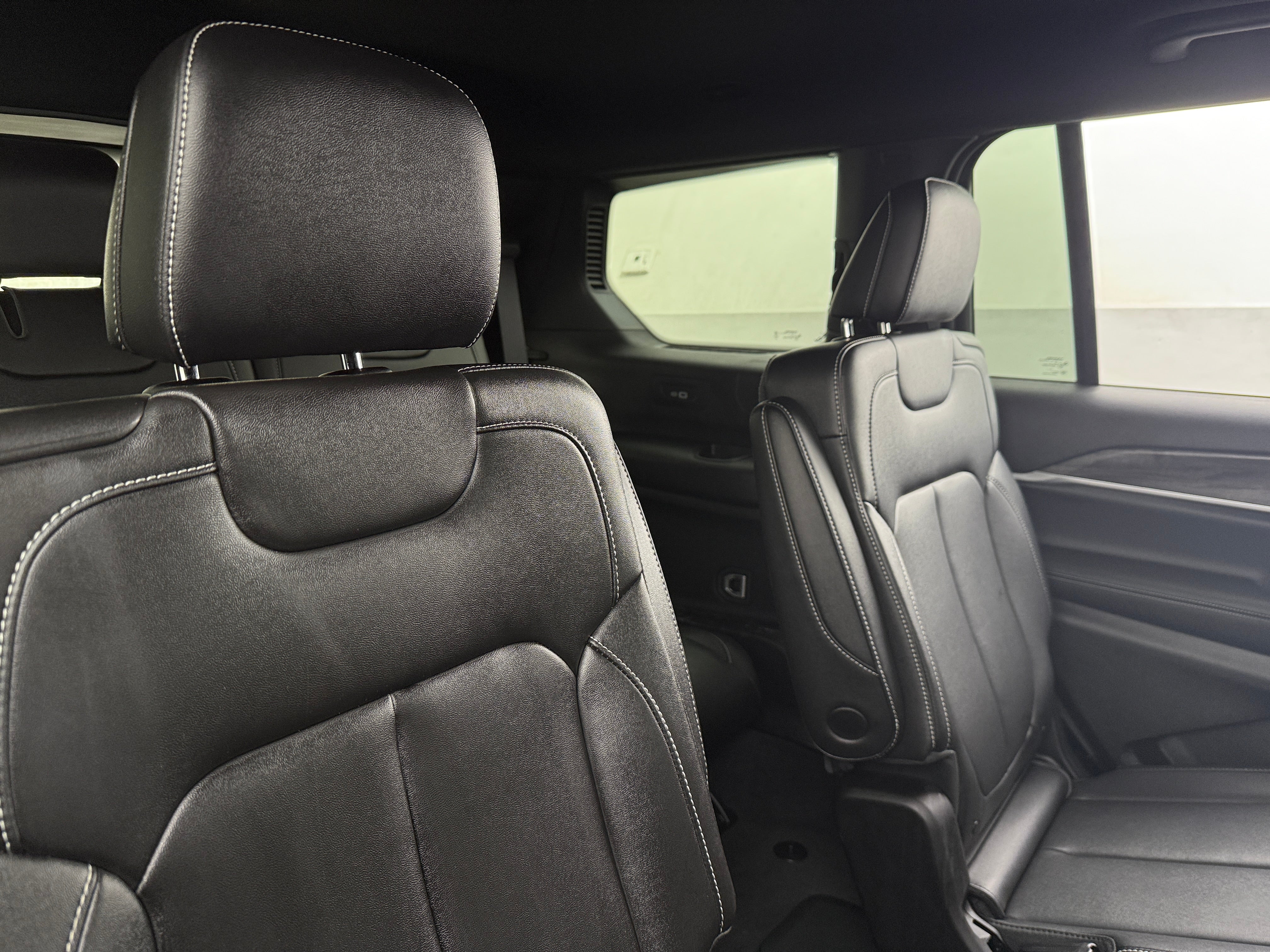 2024 Jeep Grand Cherokee L Limited Edition 5