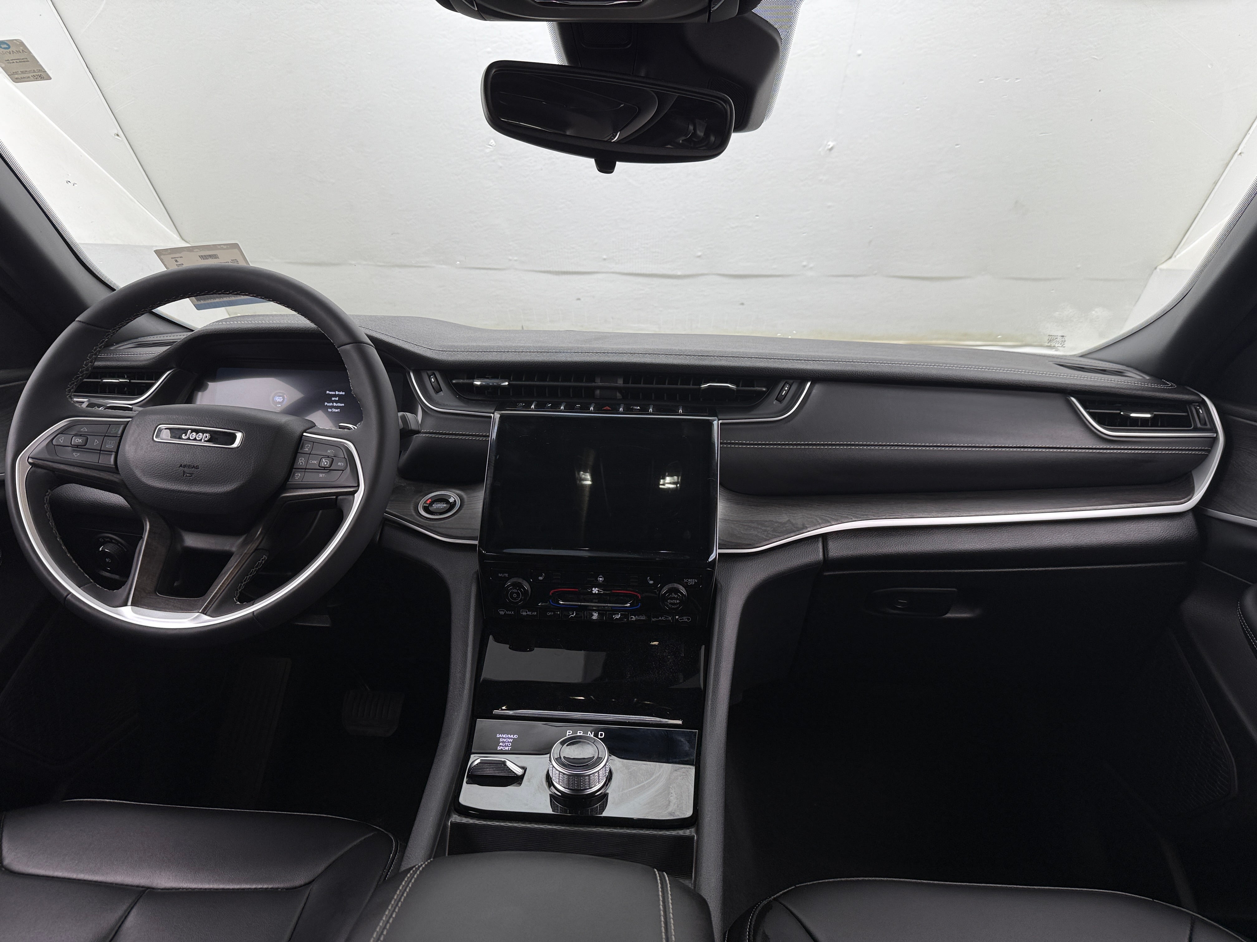 2024 Jeep Grand Cherokee L Limited Edition 2