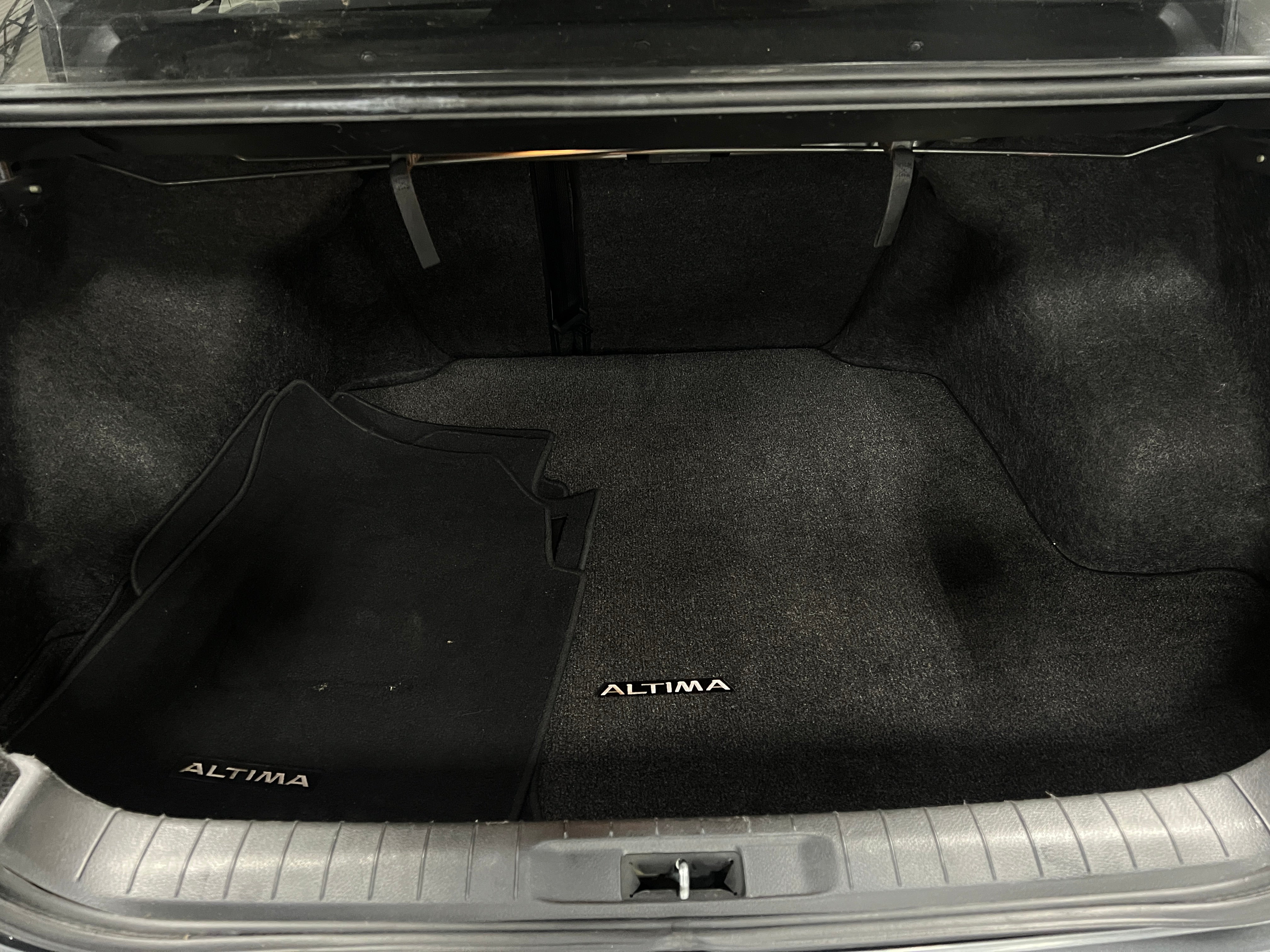 2017 Nissan Altima S 7
