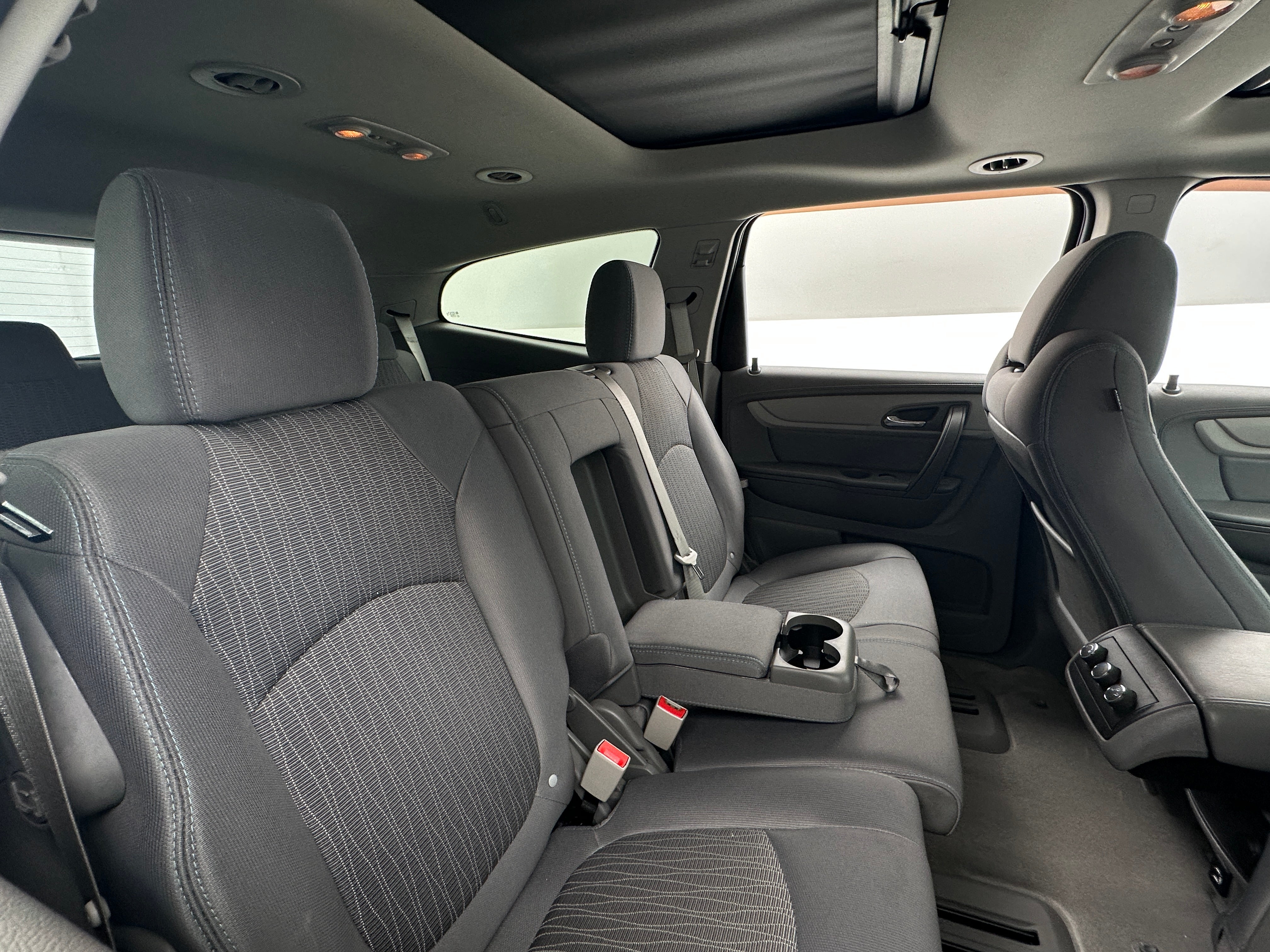 2017 Chevrolet Traverse LT 6