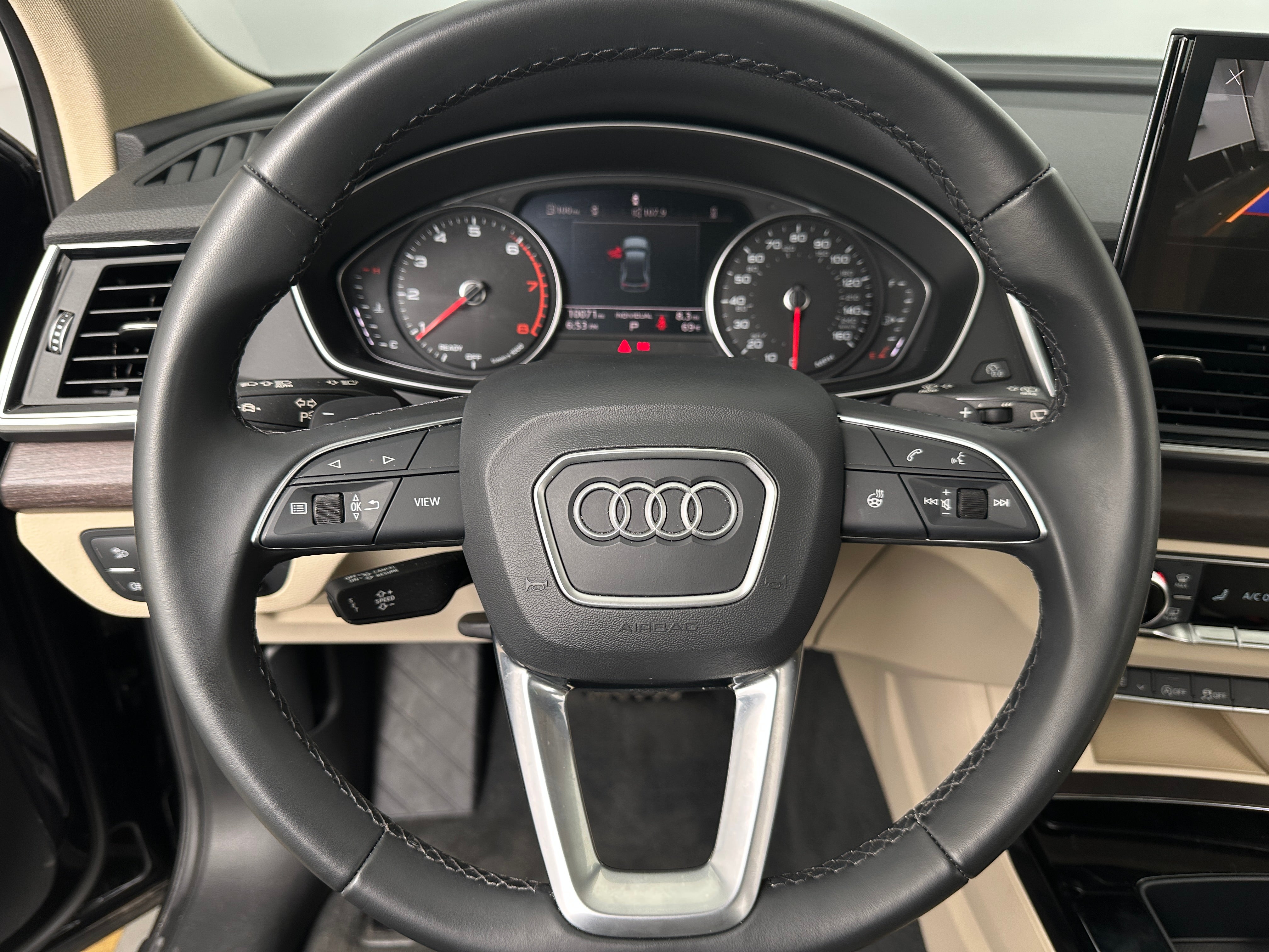 2022 Audi Q5 Premium 4