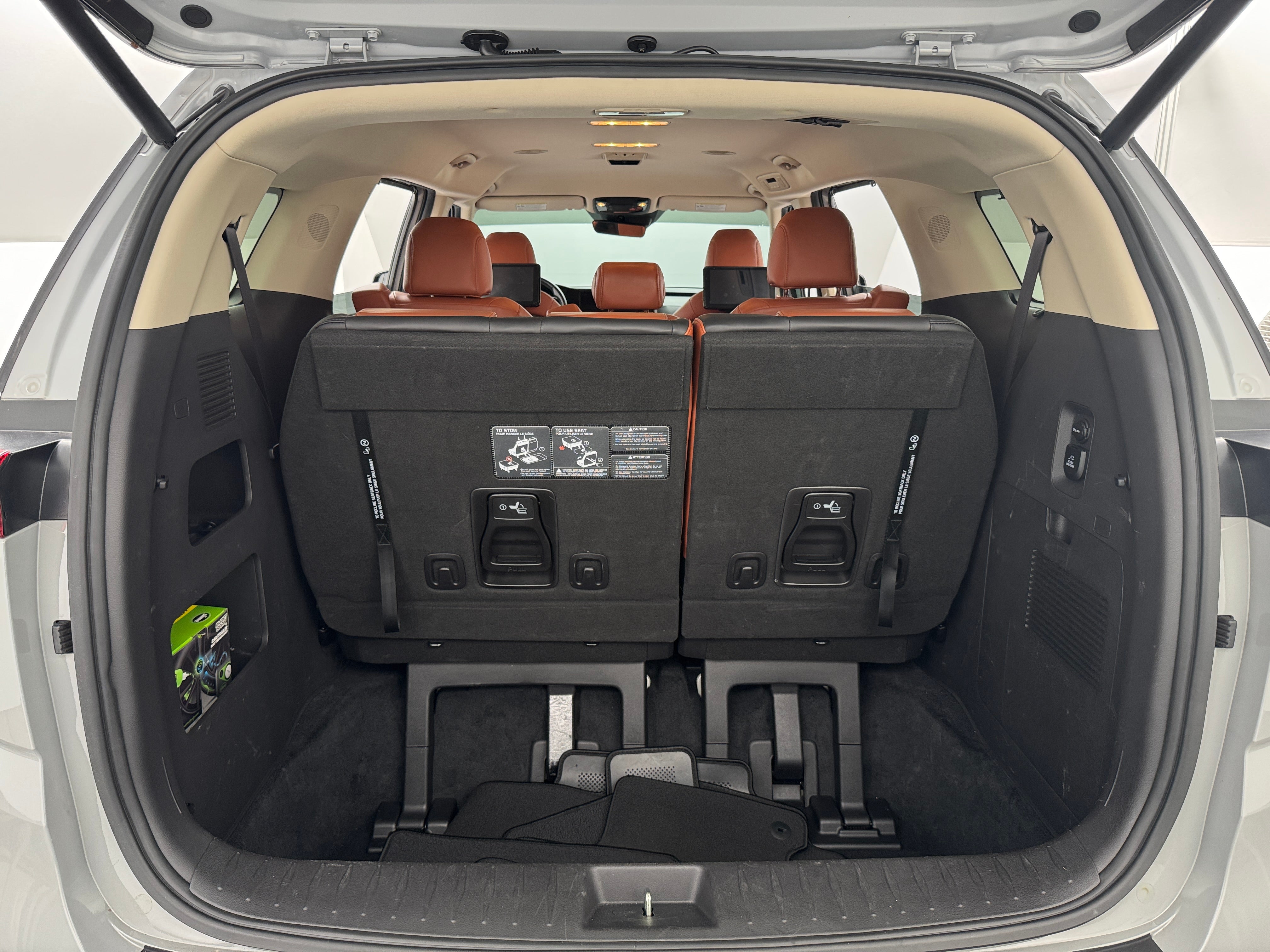 2022 Kia Carnival SX 7