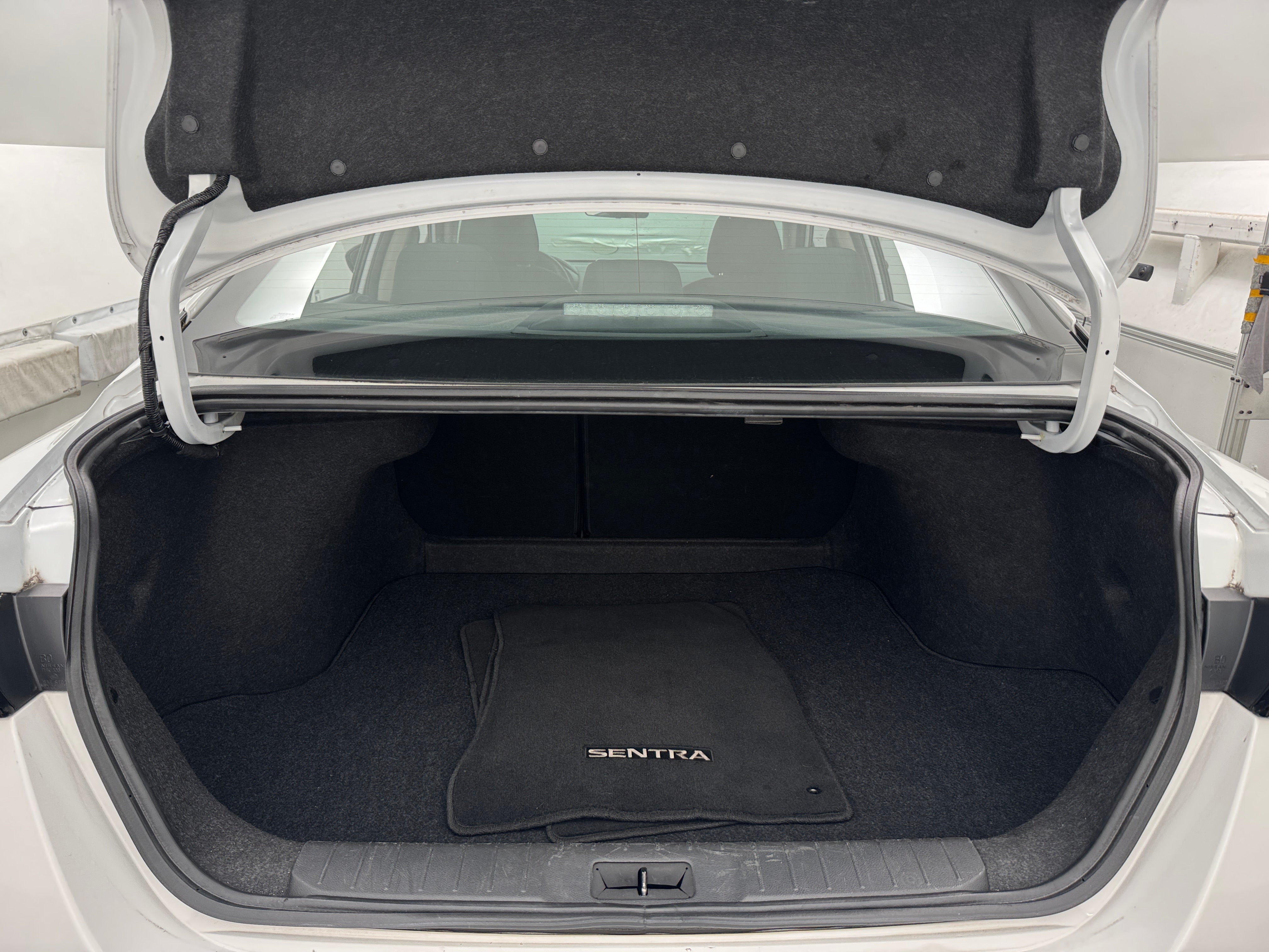 2023 Nissan Sentra SV 7