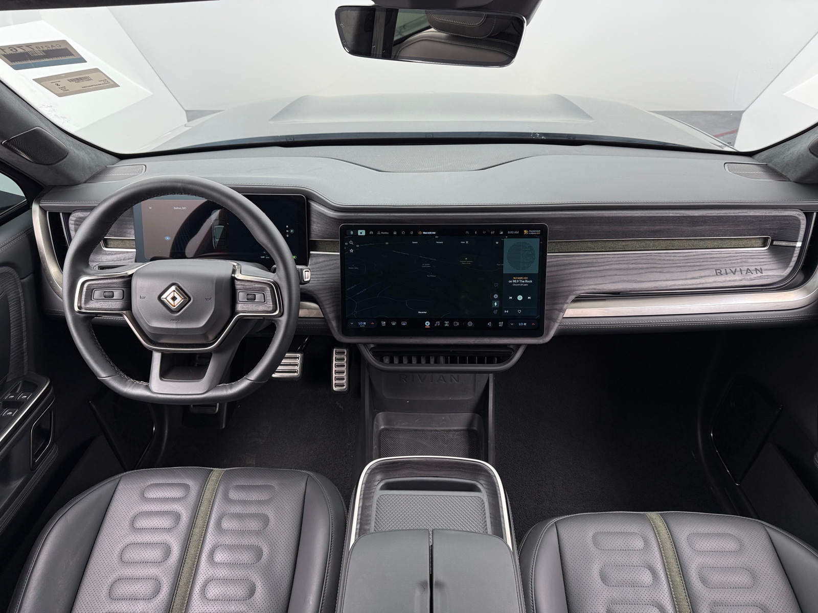 Thumbnail: 2023 Rivian R1S - 2