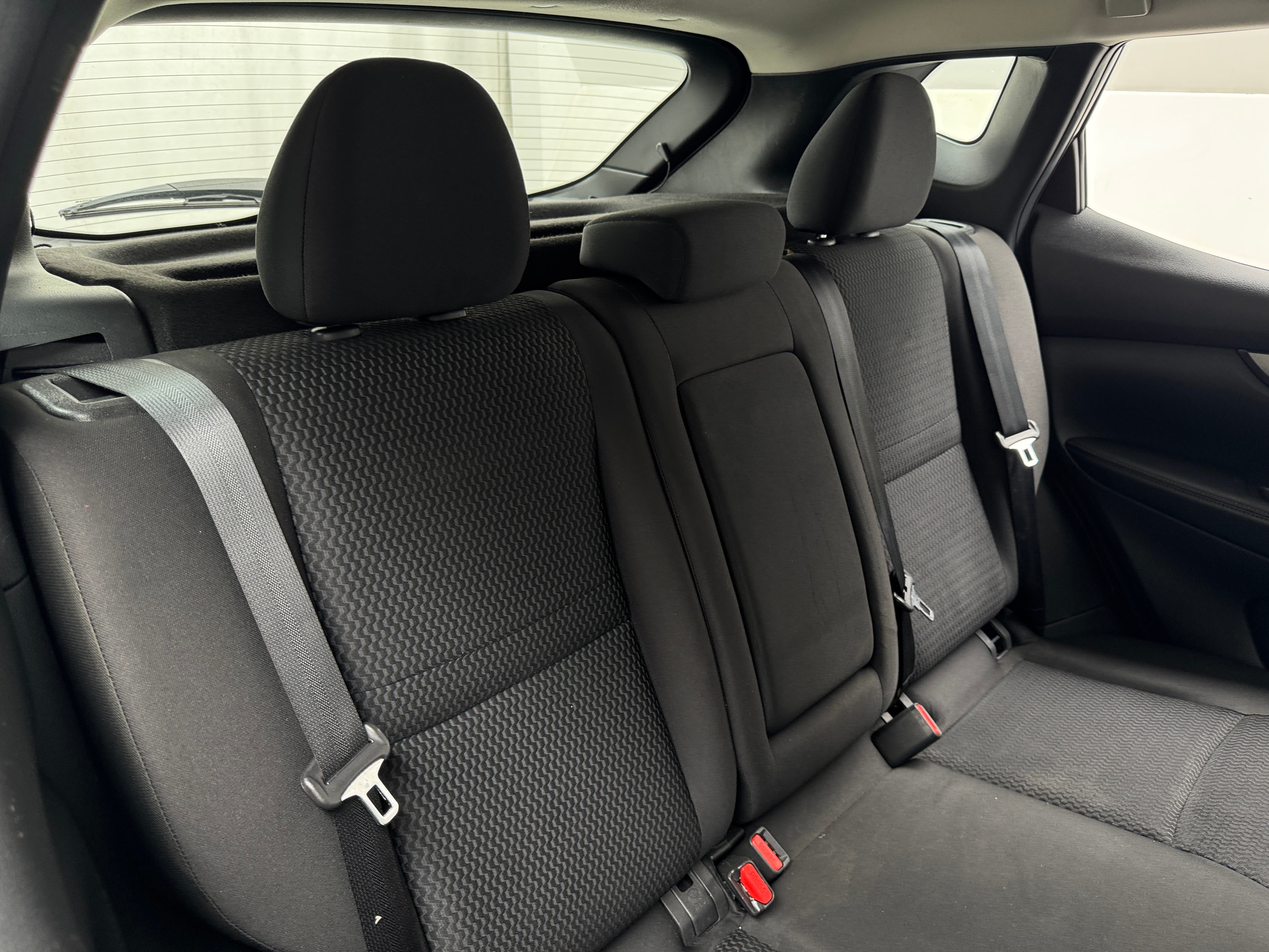 2018 Nissan Rogue Sport S 6