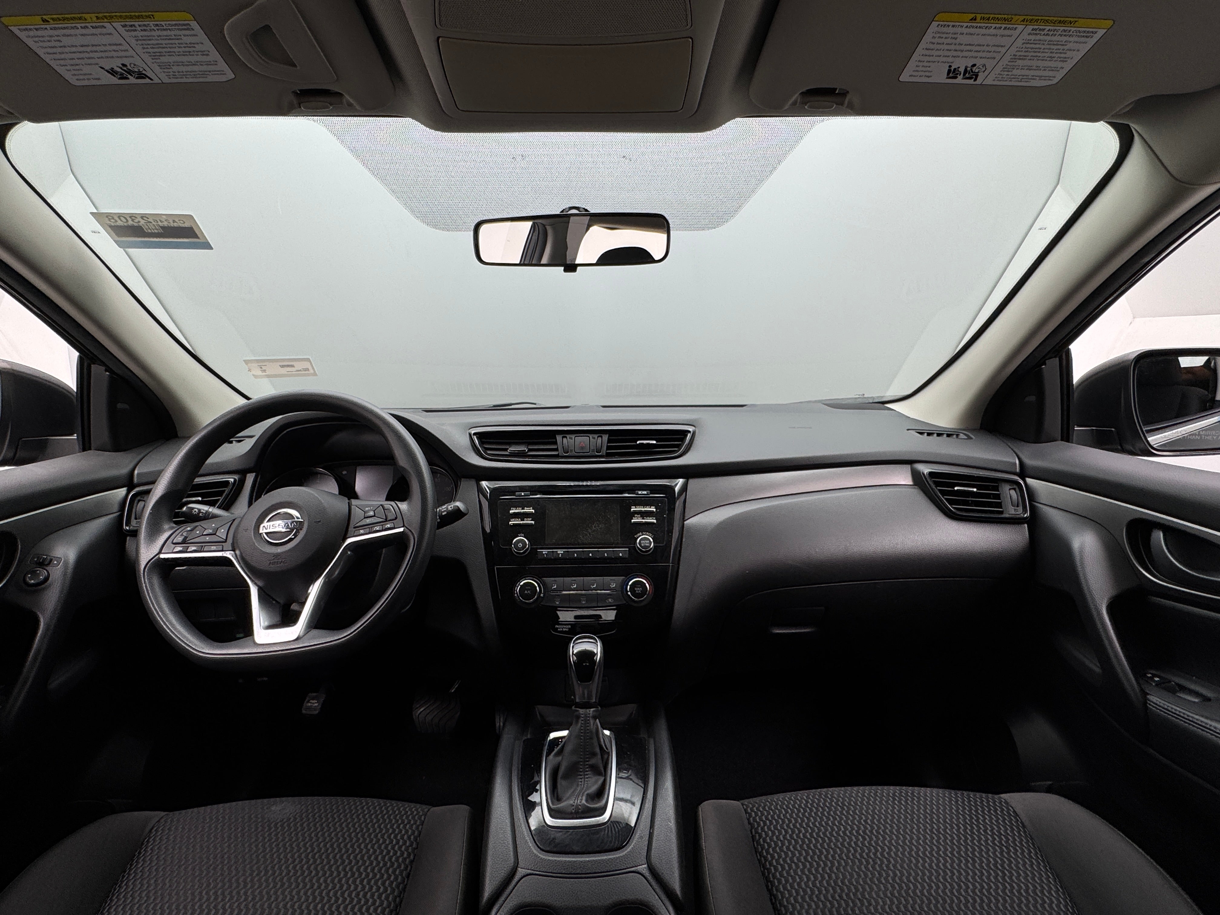 2018 Nissan Rogue Sport S 3