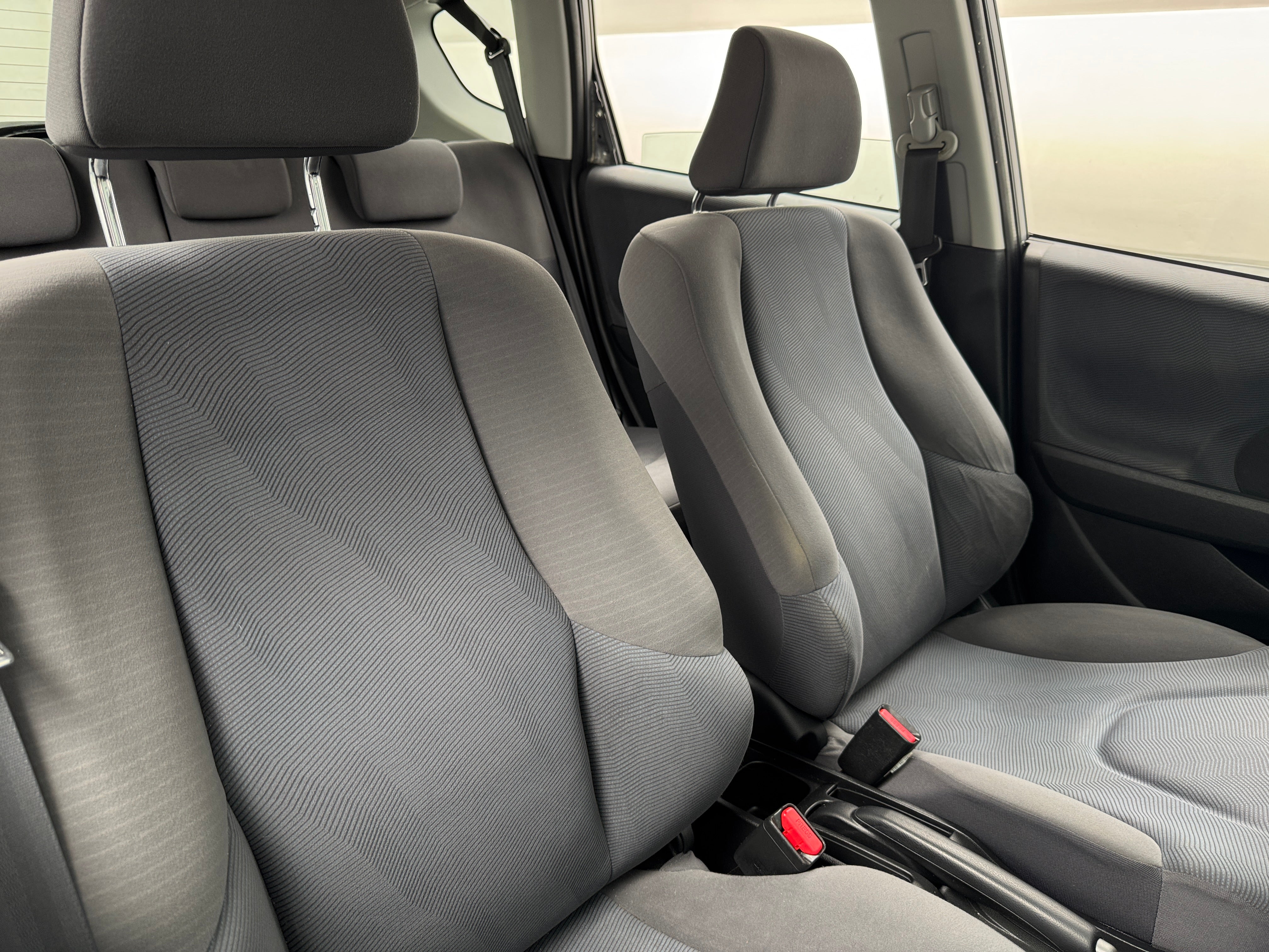 2010 Honda Fit Base 2
