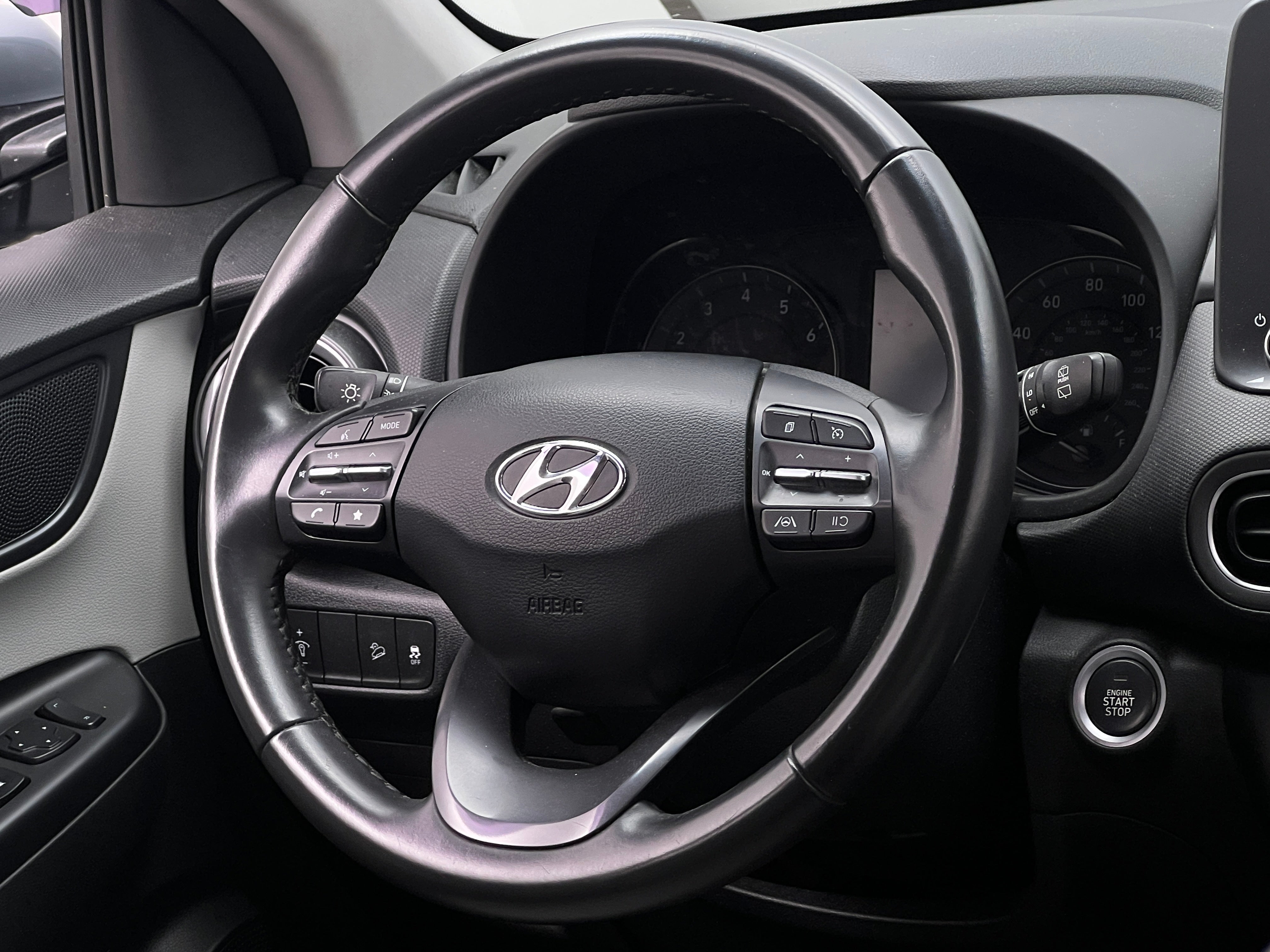 2022 Hyundai Kona SEL 5