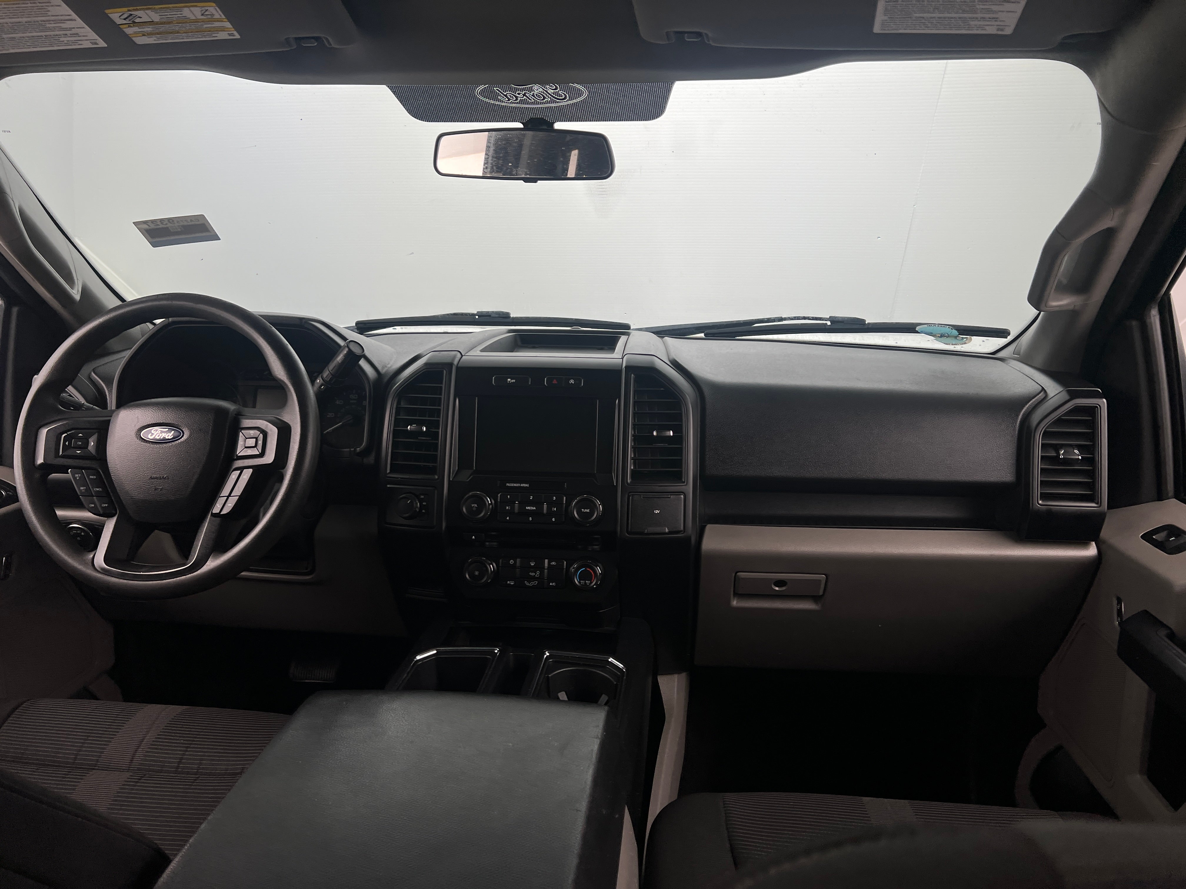 2018 Ford Econoline E-150 3