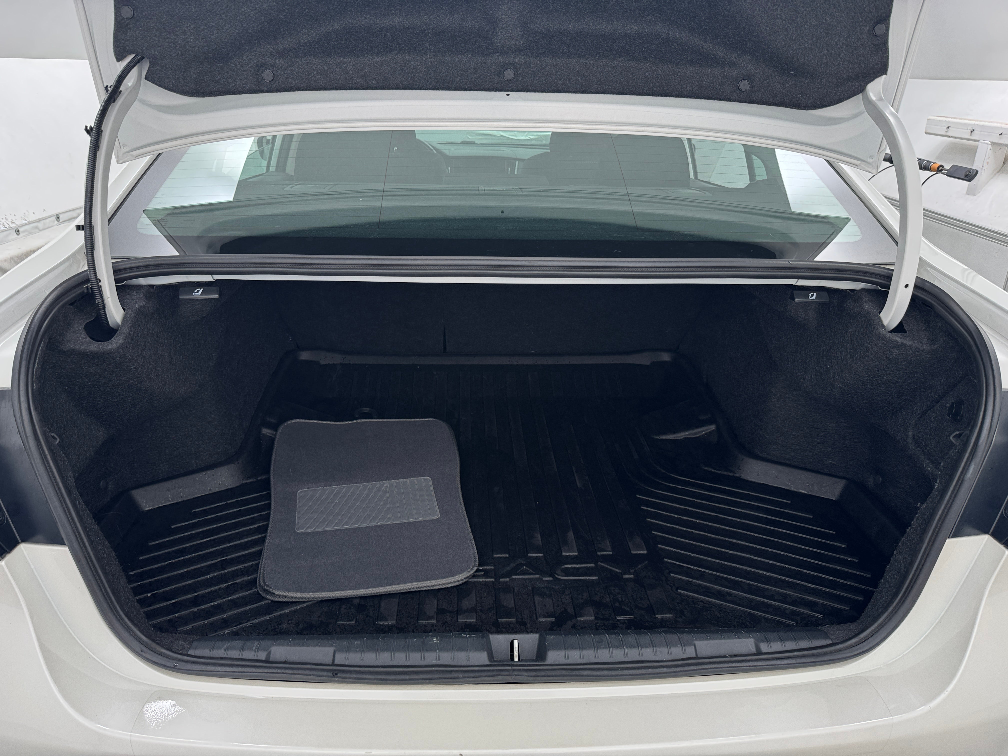 2022 Subaru Legacy Premium 7