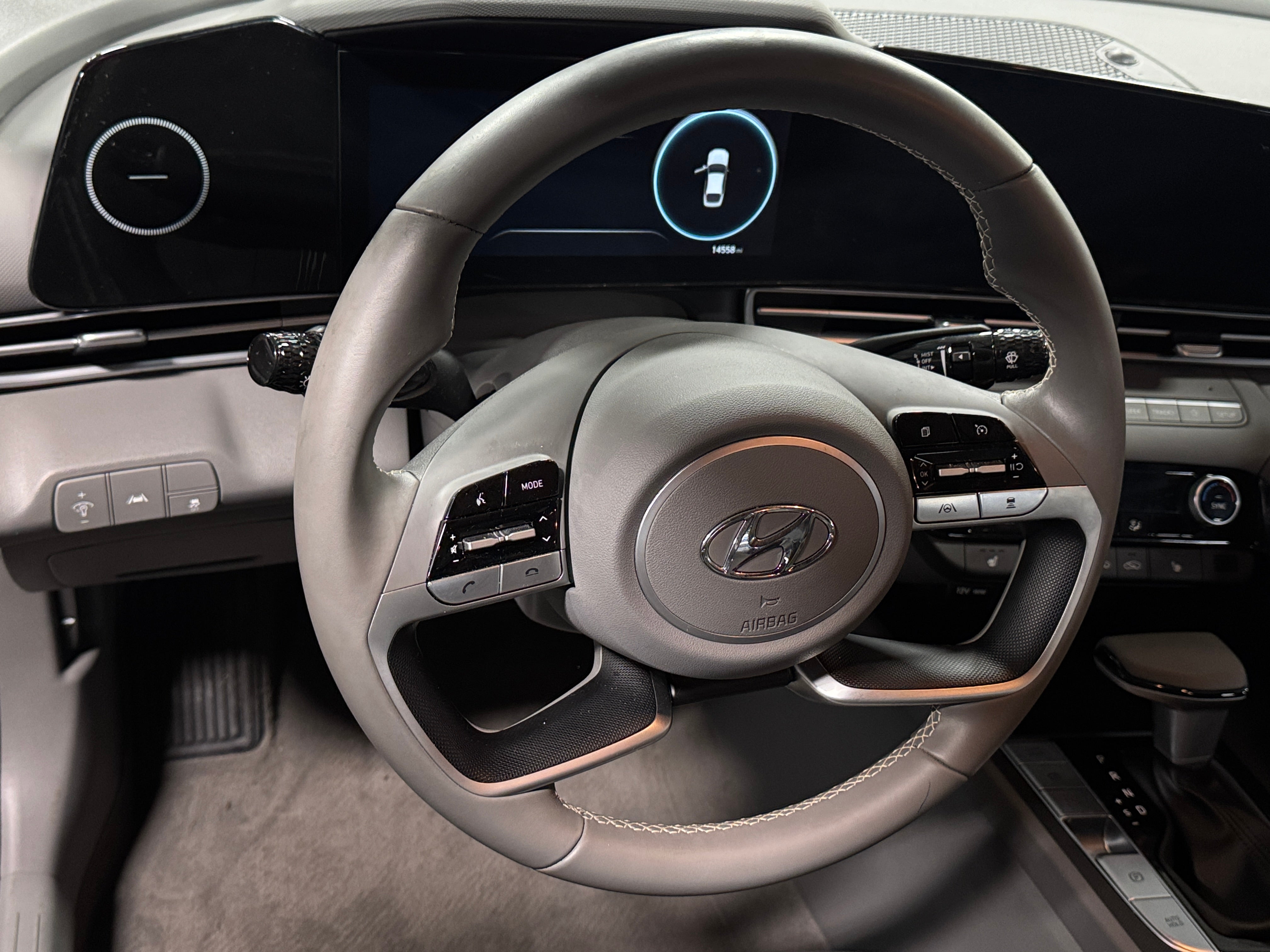 2023 Hyundai Elantra SEL 5