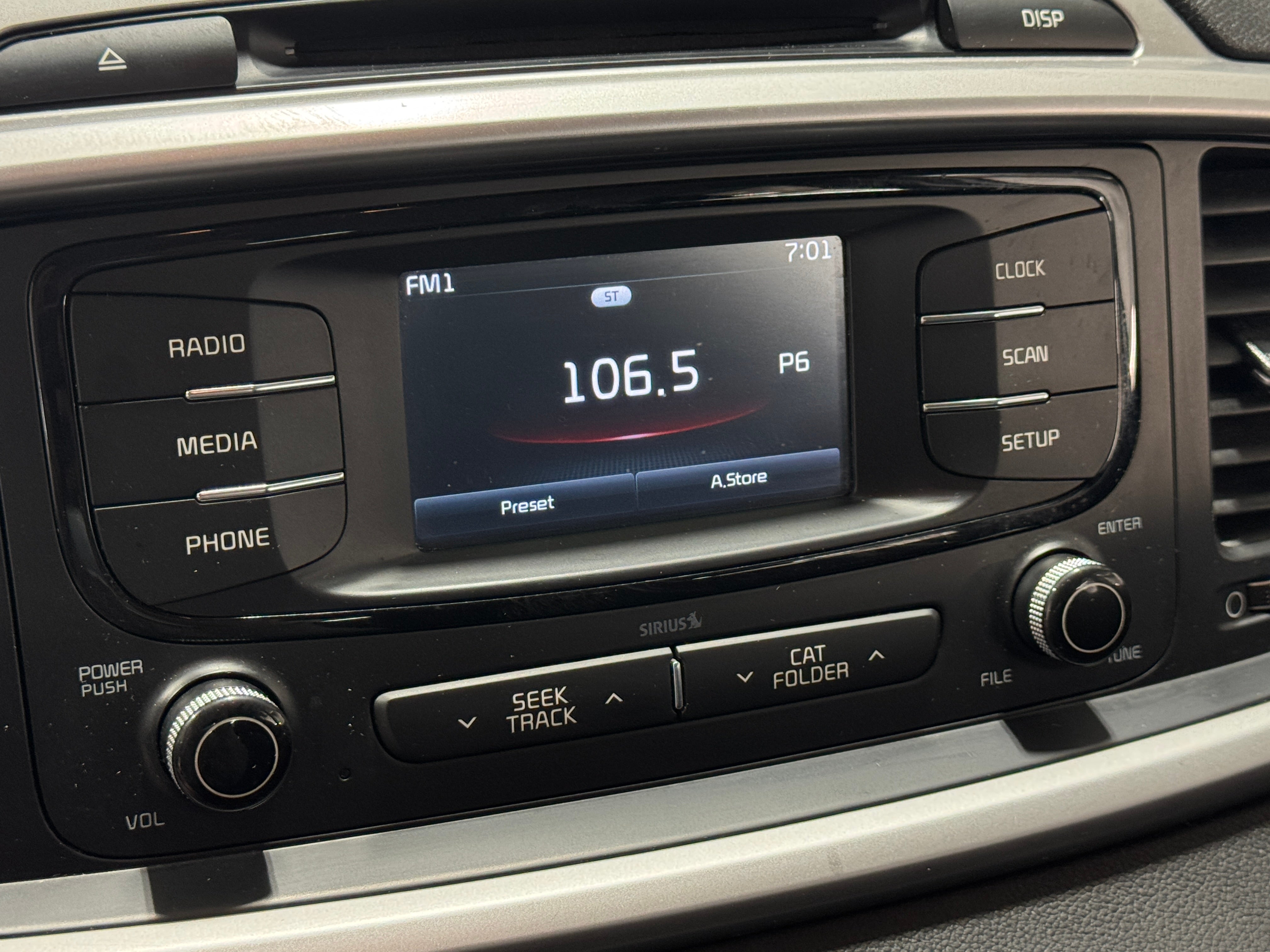 2017 Kia Sorento LX 4