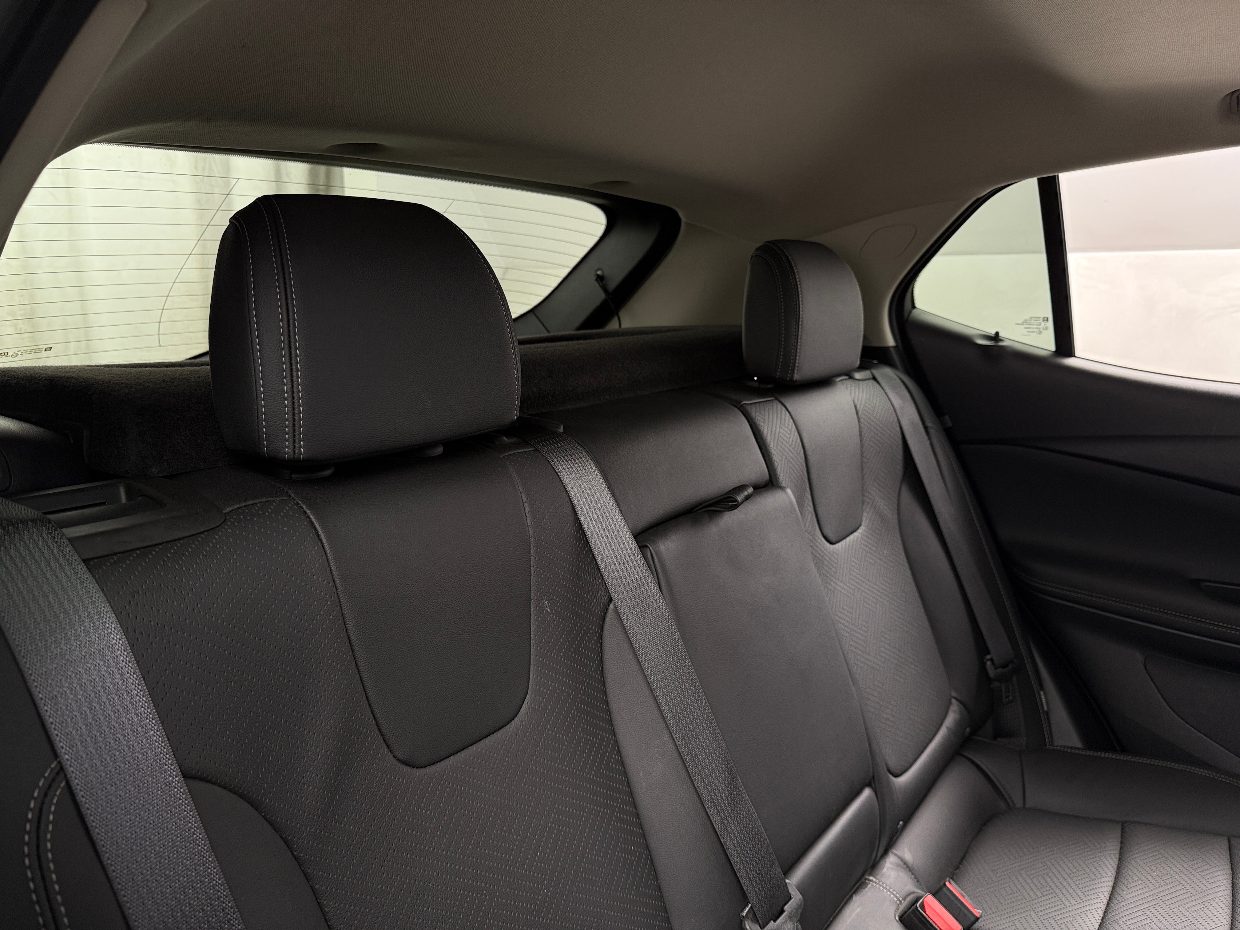 2022 Buick Encore GX Essence 5