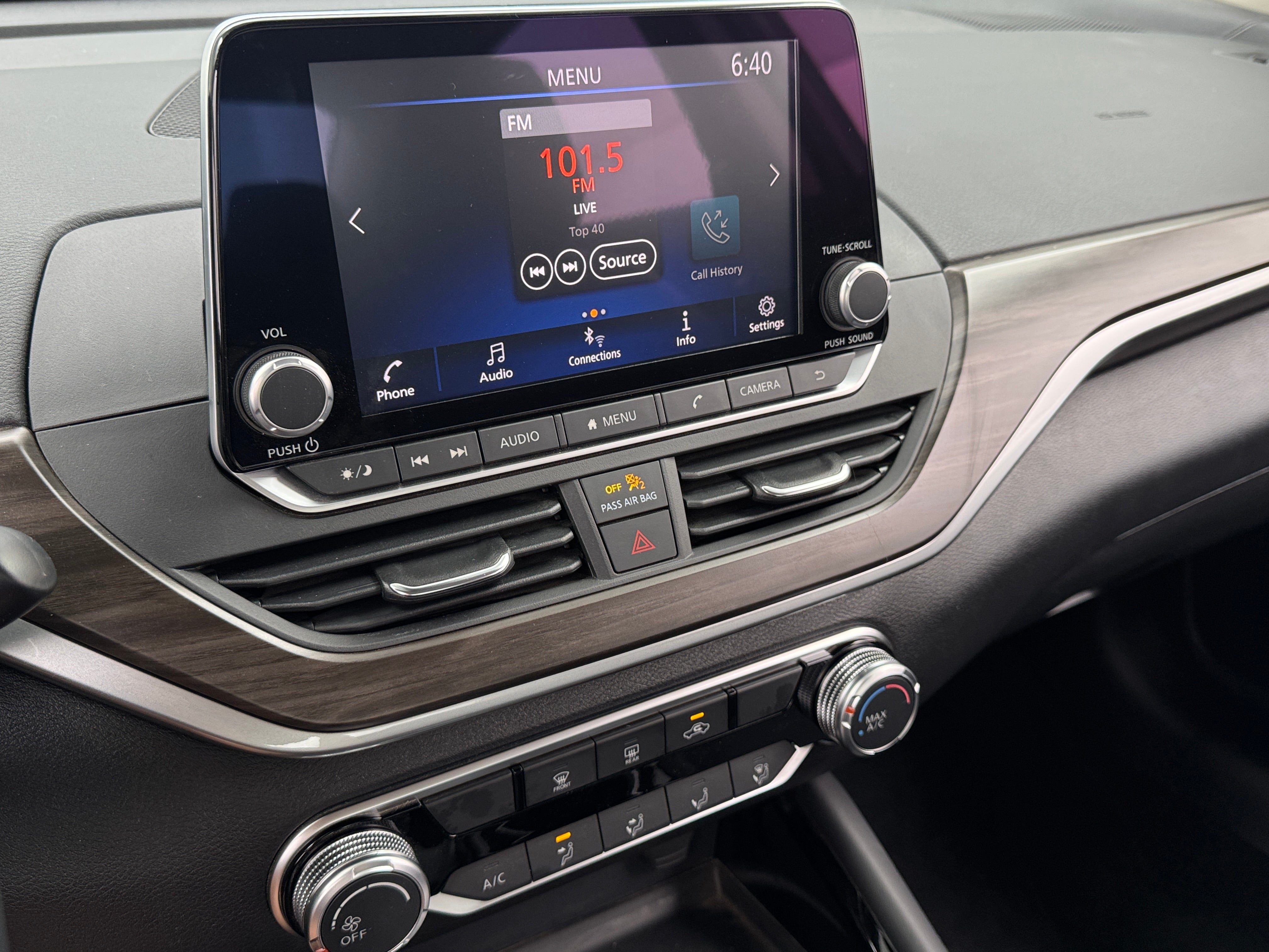 2023 Nissan Altima SV 4