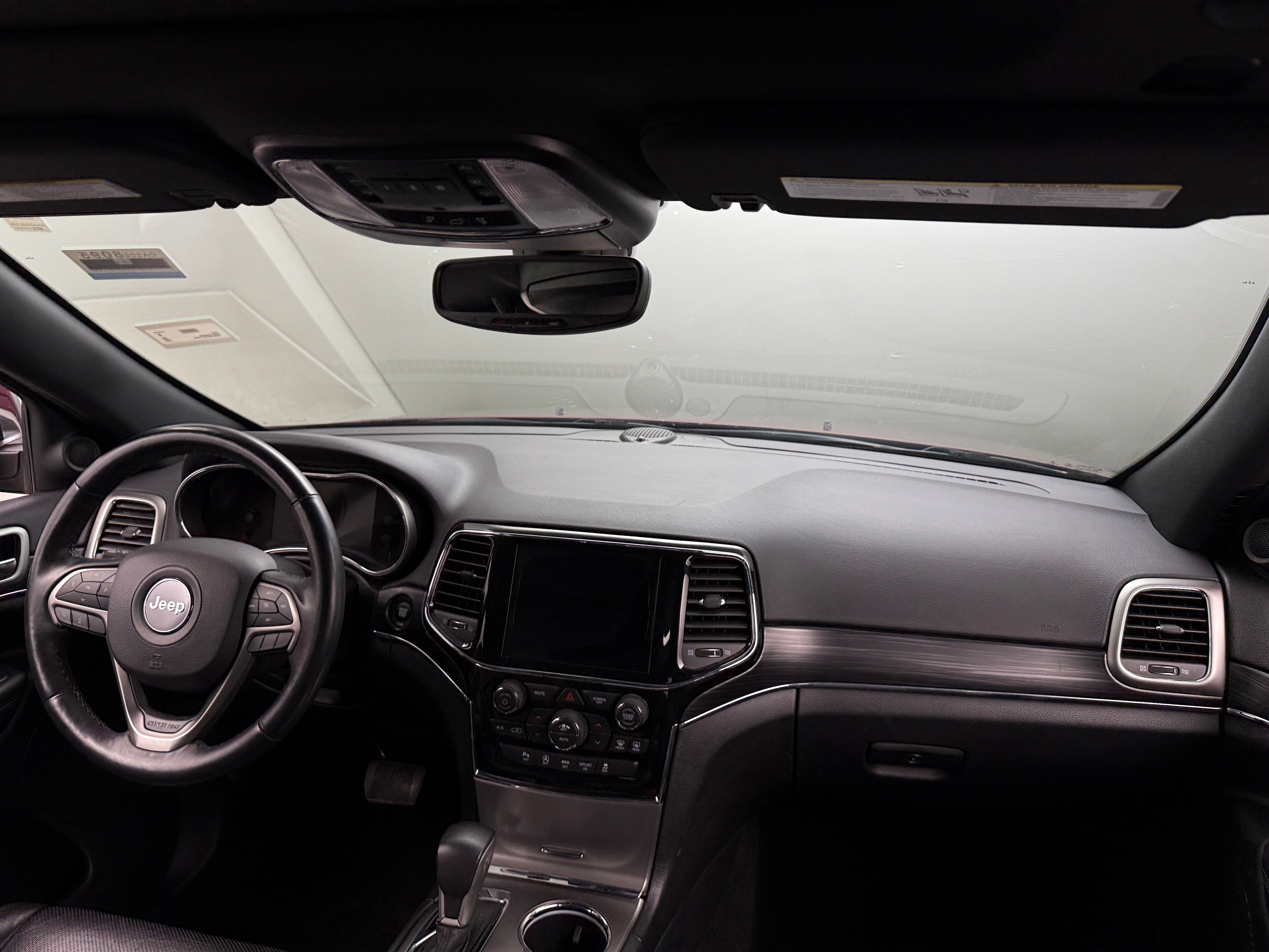 2019 Jeep Grand Cherokee Limited Edition 2
