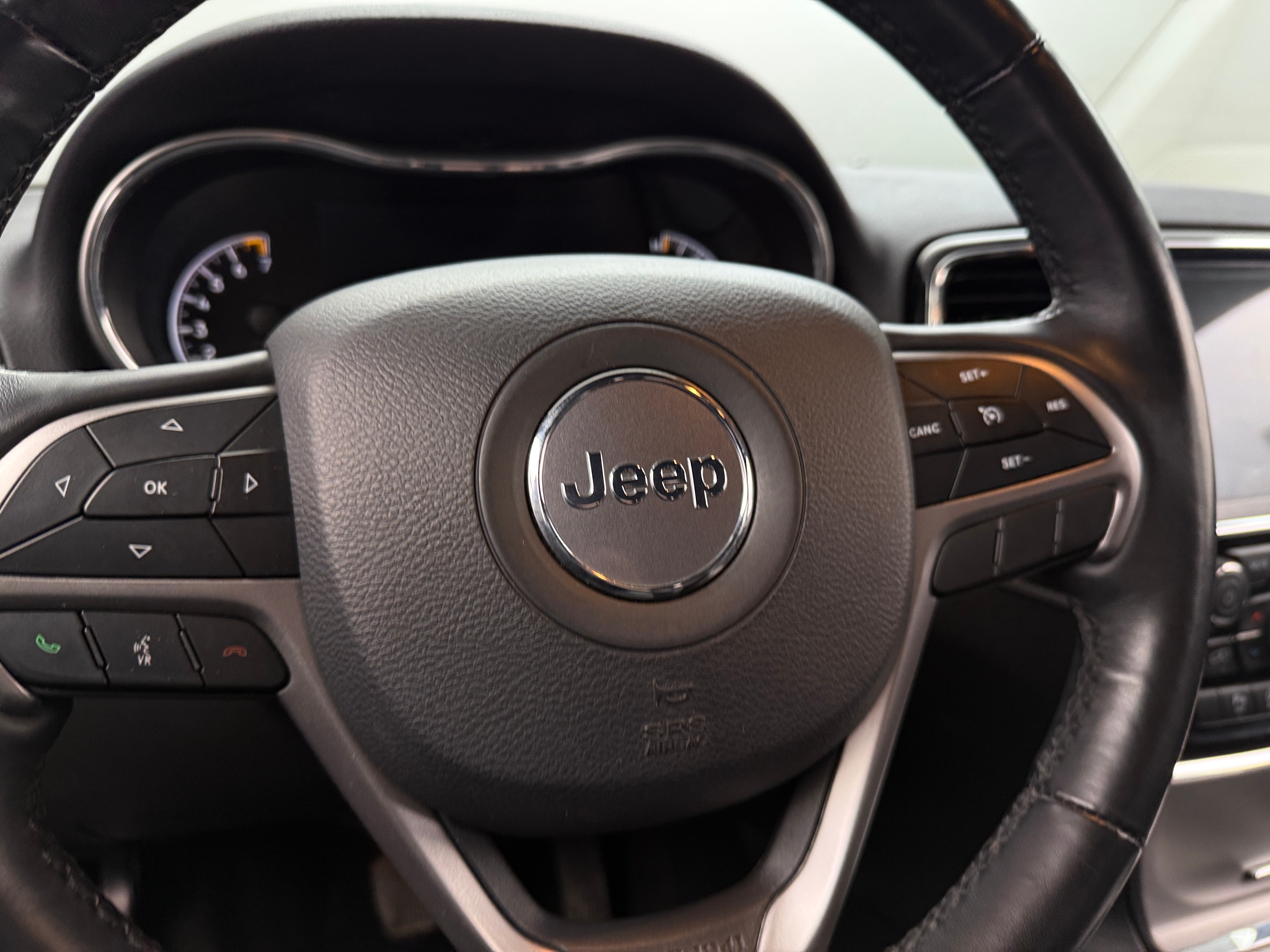 2019 Jeep Grand Cherokee Limited Edition 4