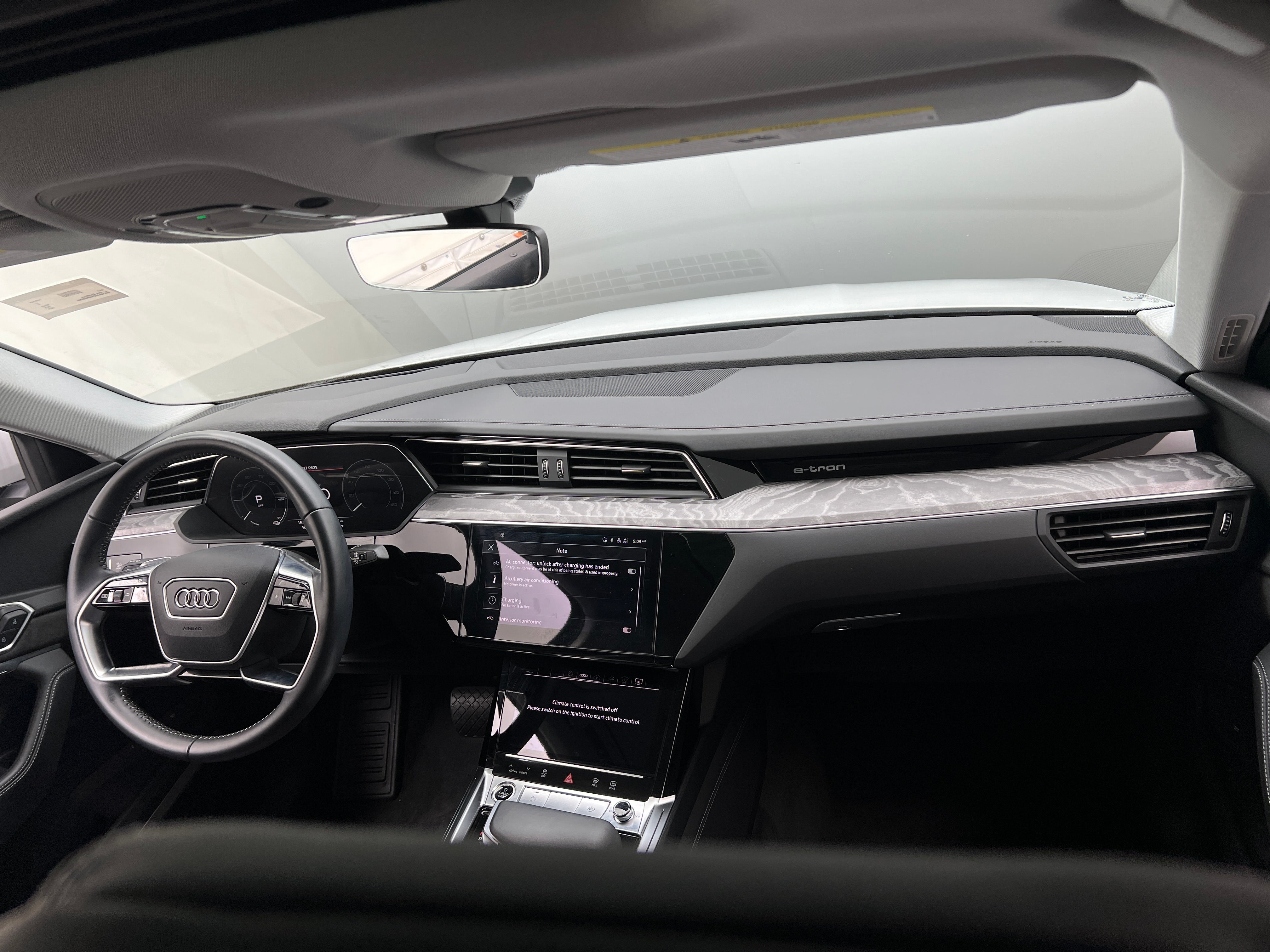 2021 Audi e-tron S Prestige 2