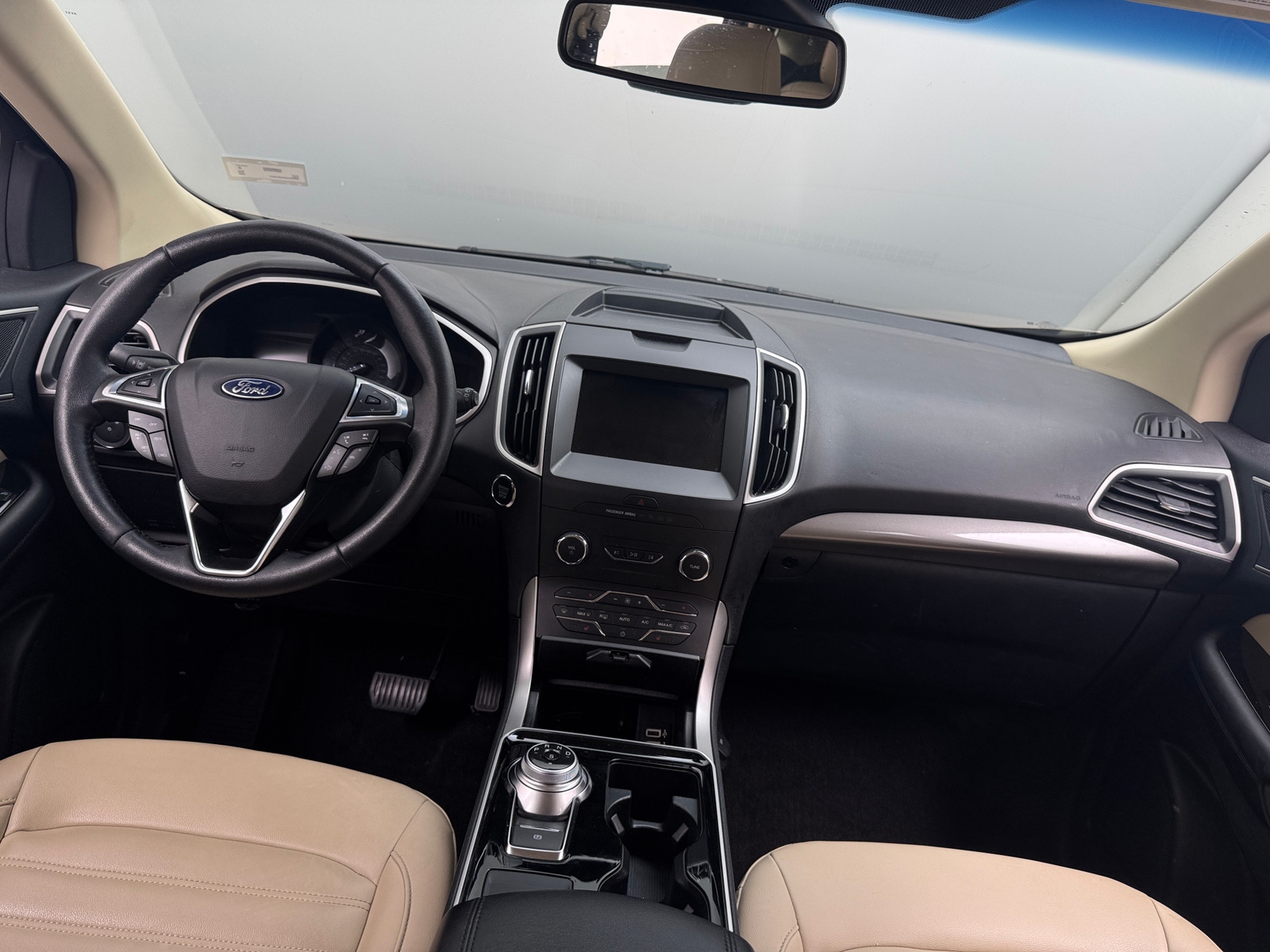 Thumbnail: 2020 Ford Edge - 2