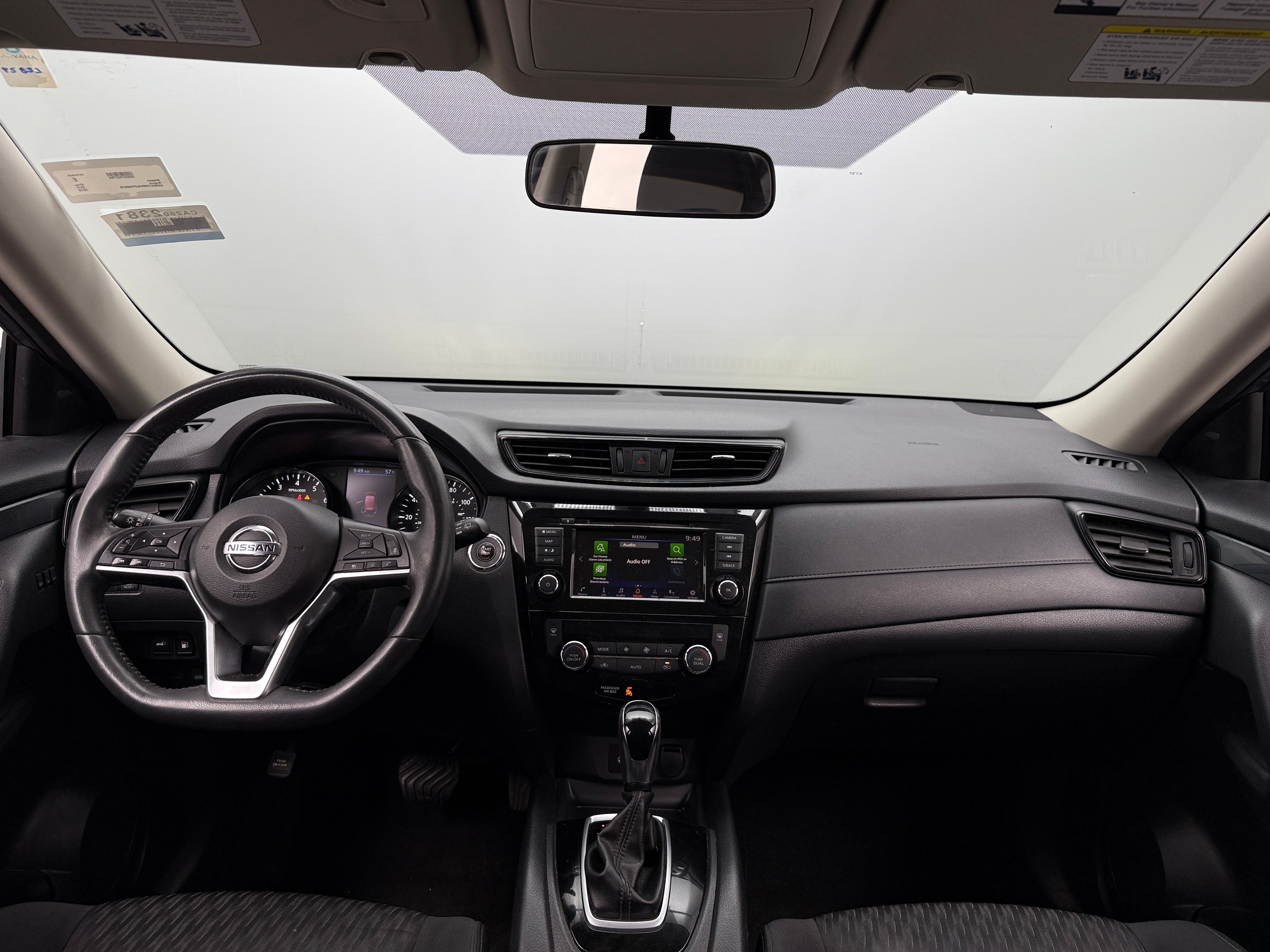 2018 Nissan Rogue SV 3