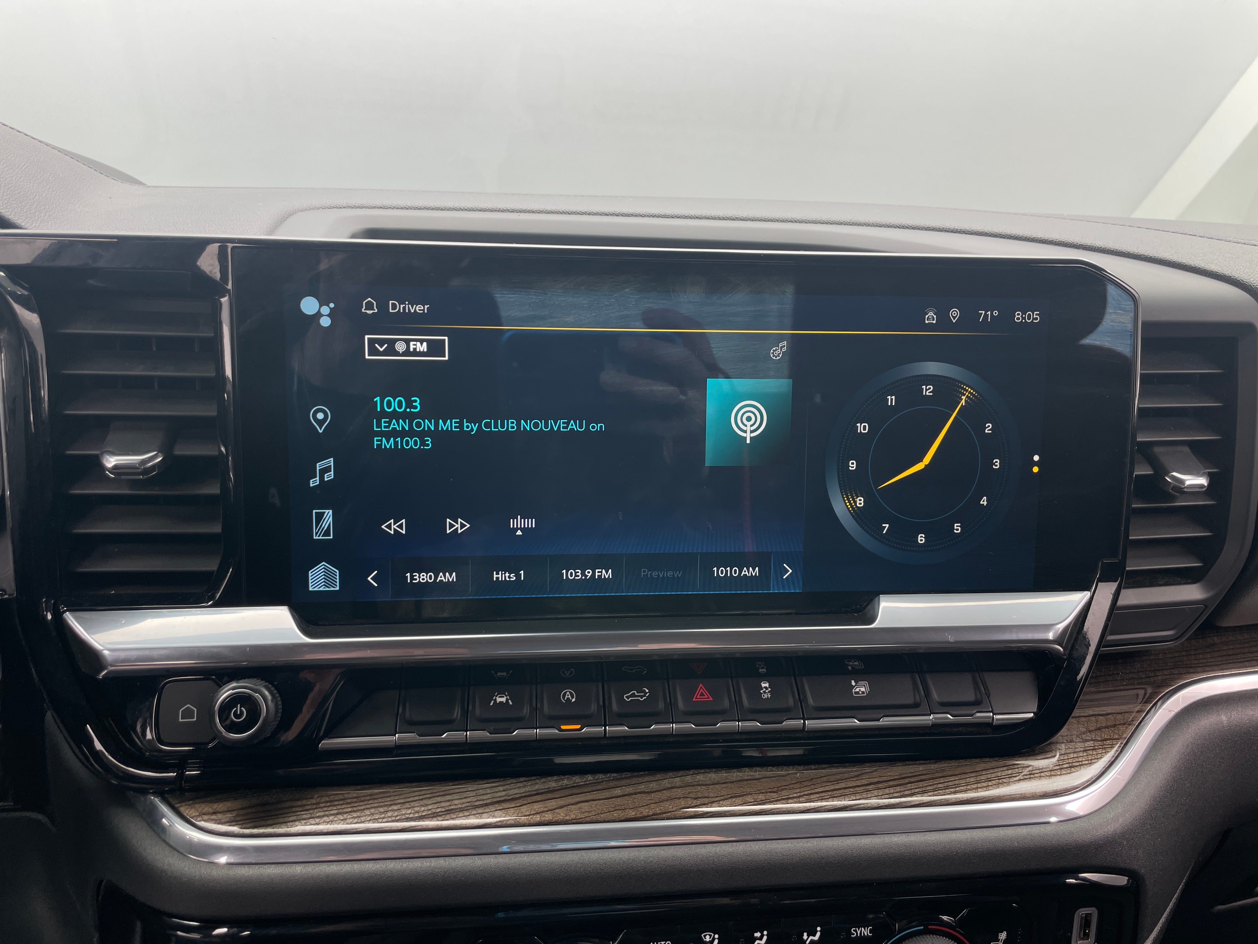 2023 Chevrolet Silverado 1500 LT 4