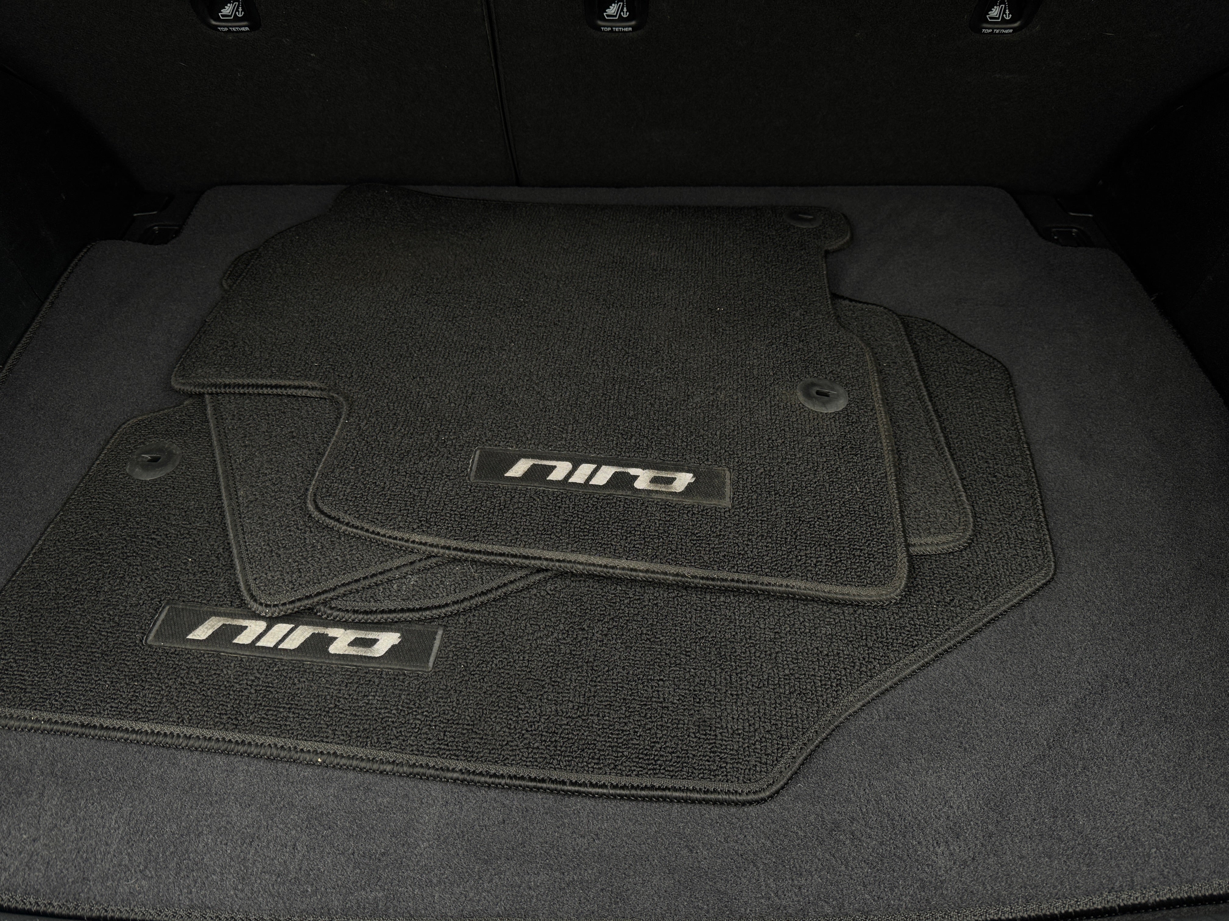 2022 Kia Niro EX 6