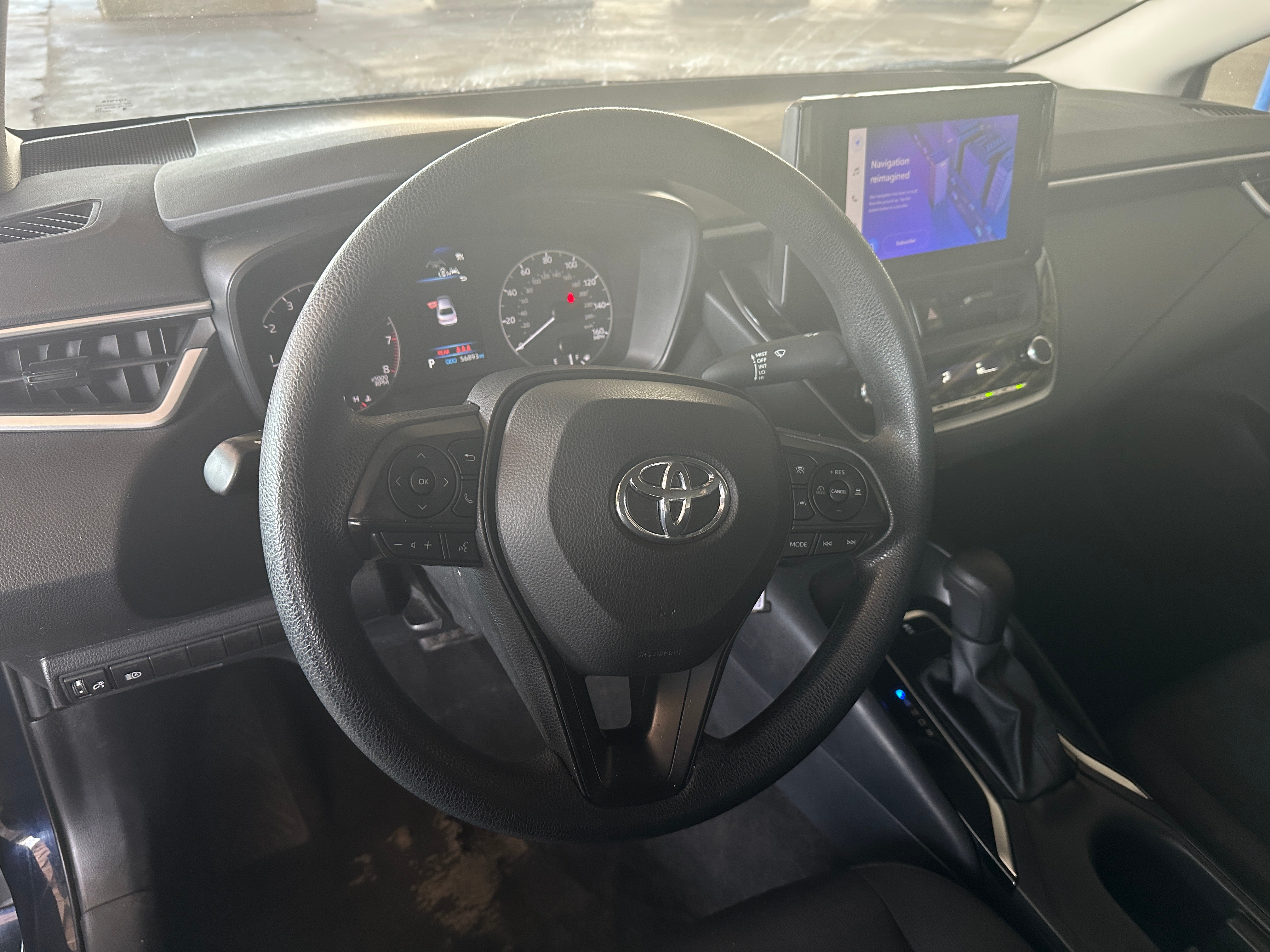 2023 Toyota Corolla LE 5