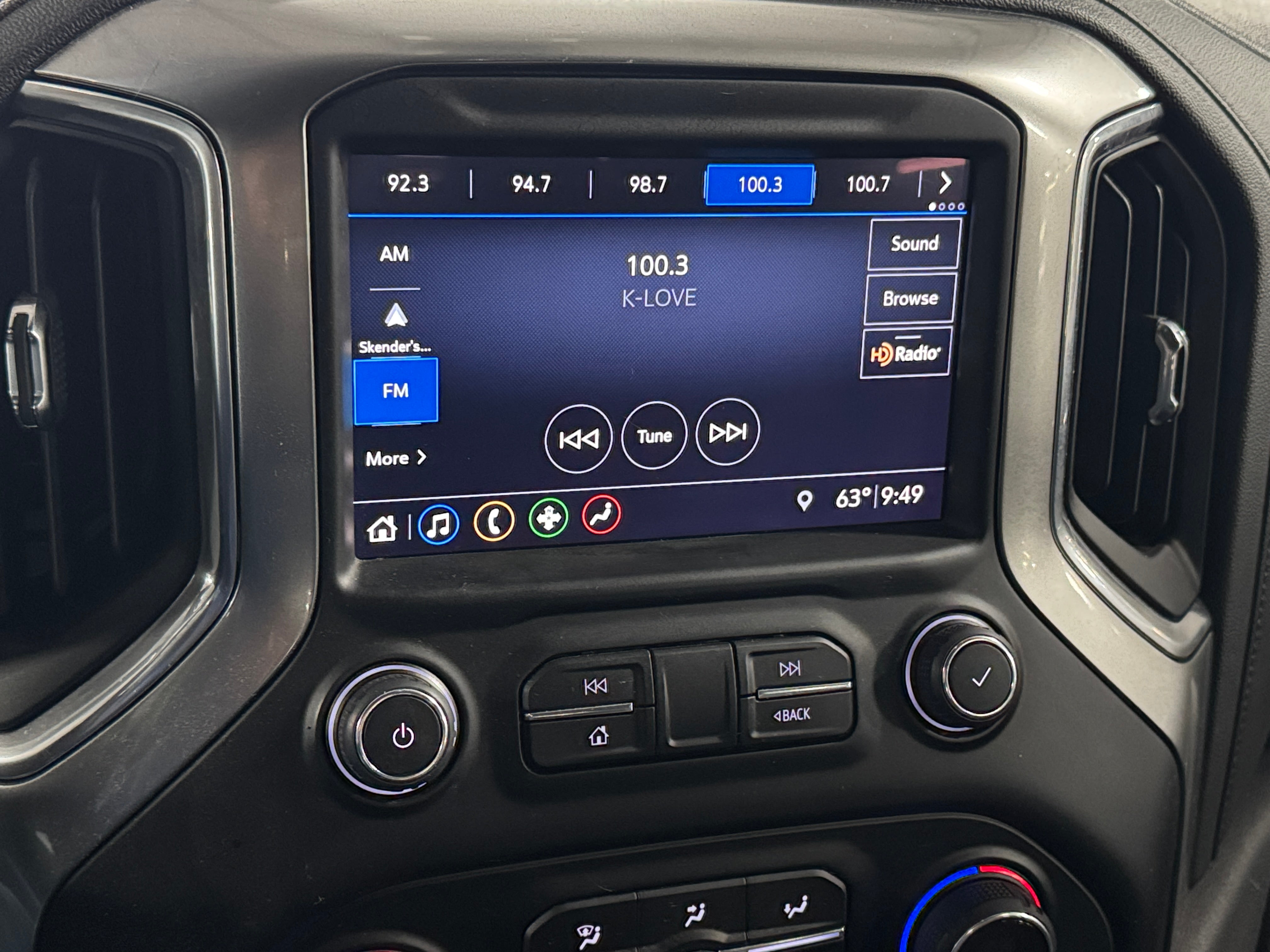 2019 Chevrolet Silverado 1500 LT 4