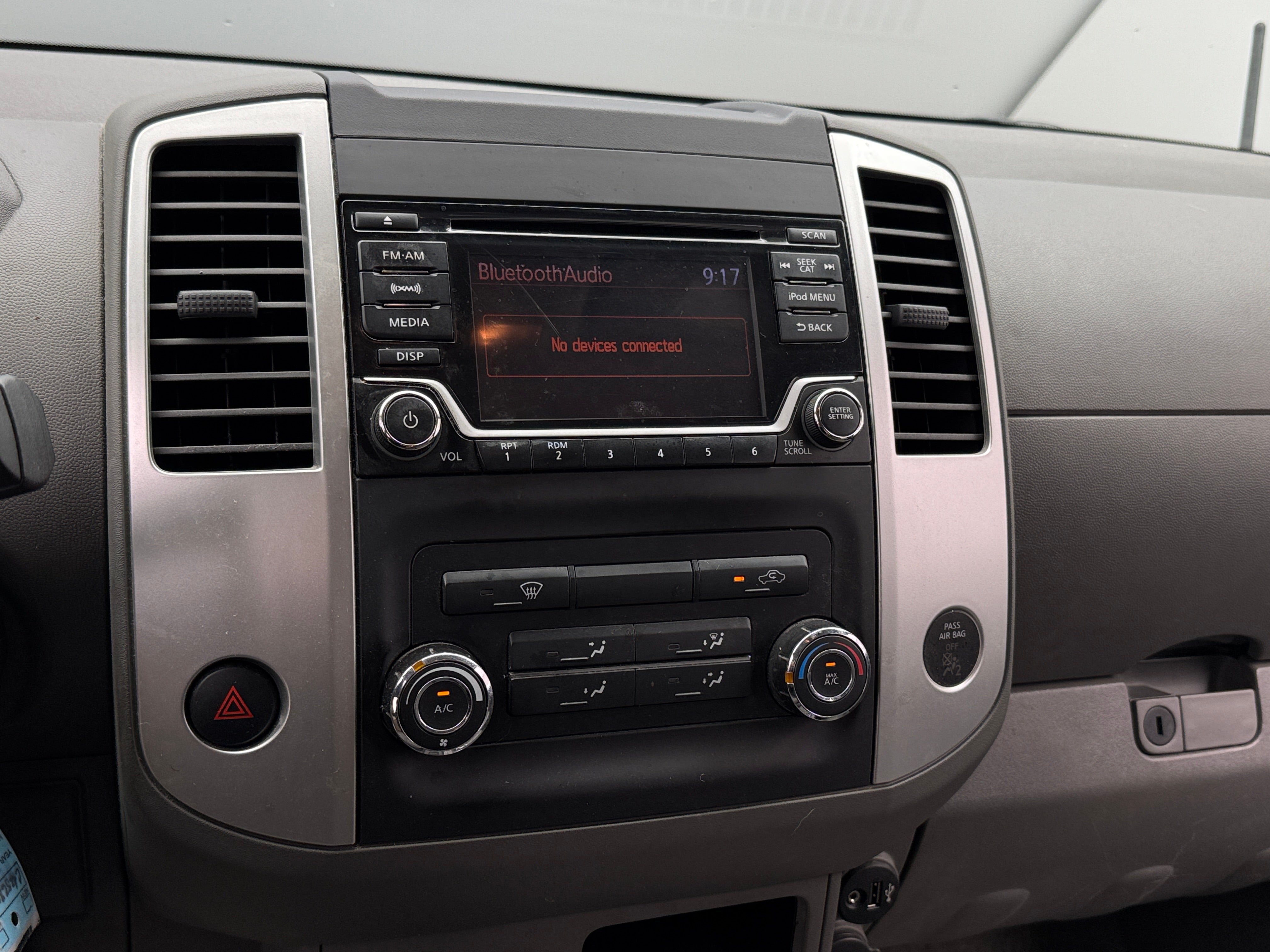 2018 Nissan Frontier SV 4