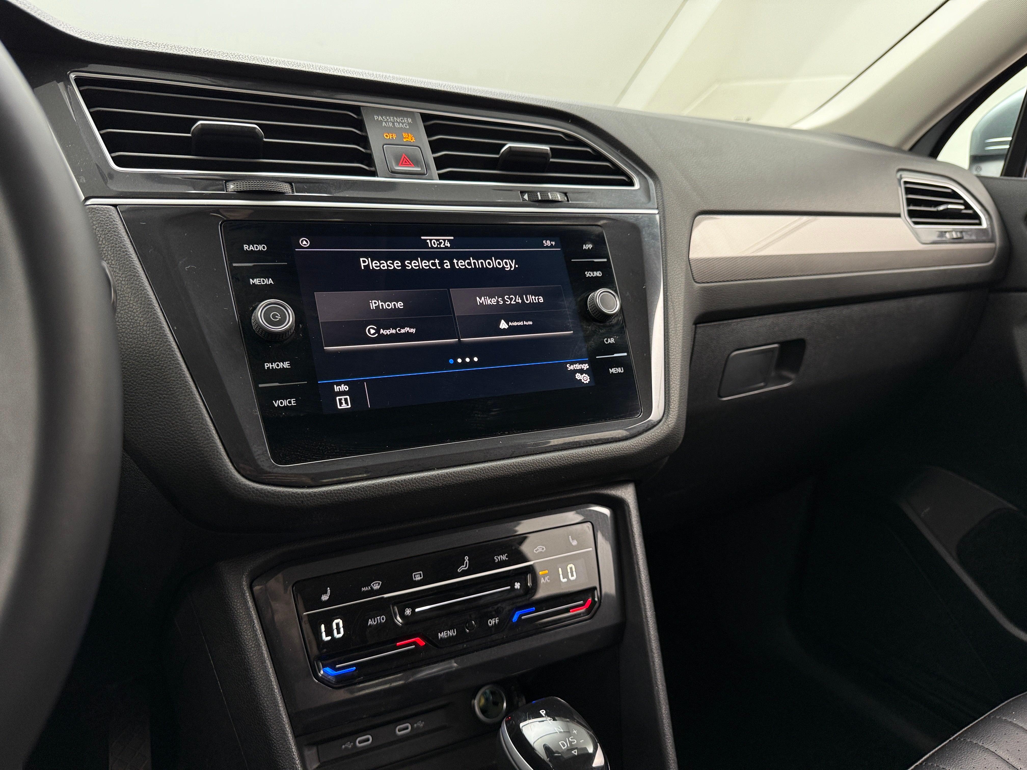 2024 Volkswagen Tiguan SE 3