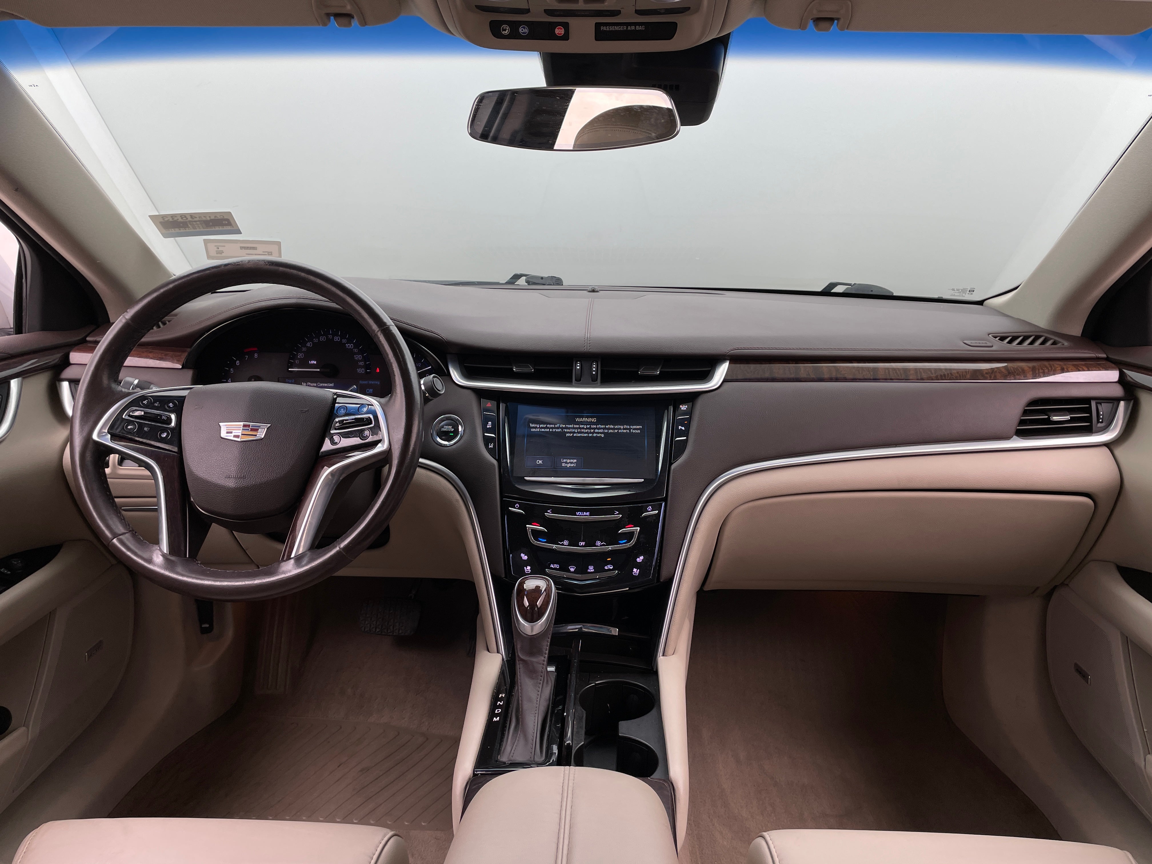 2016 Cadillac XTS Luxury 2