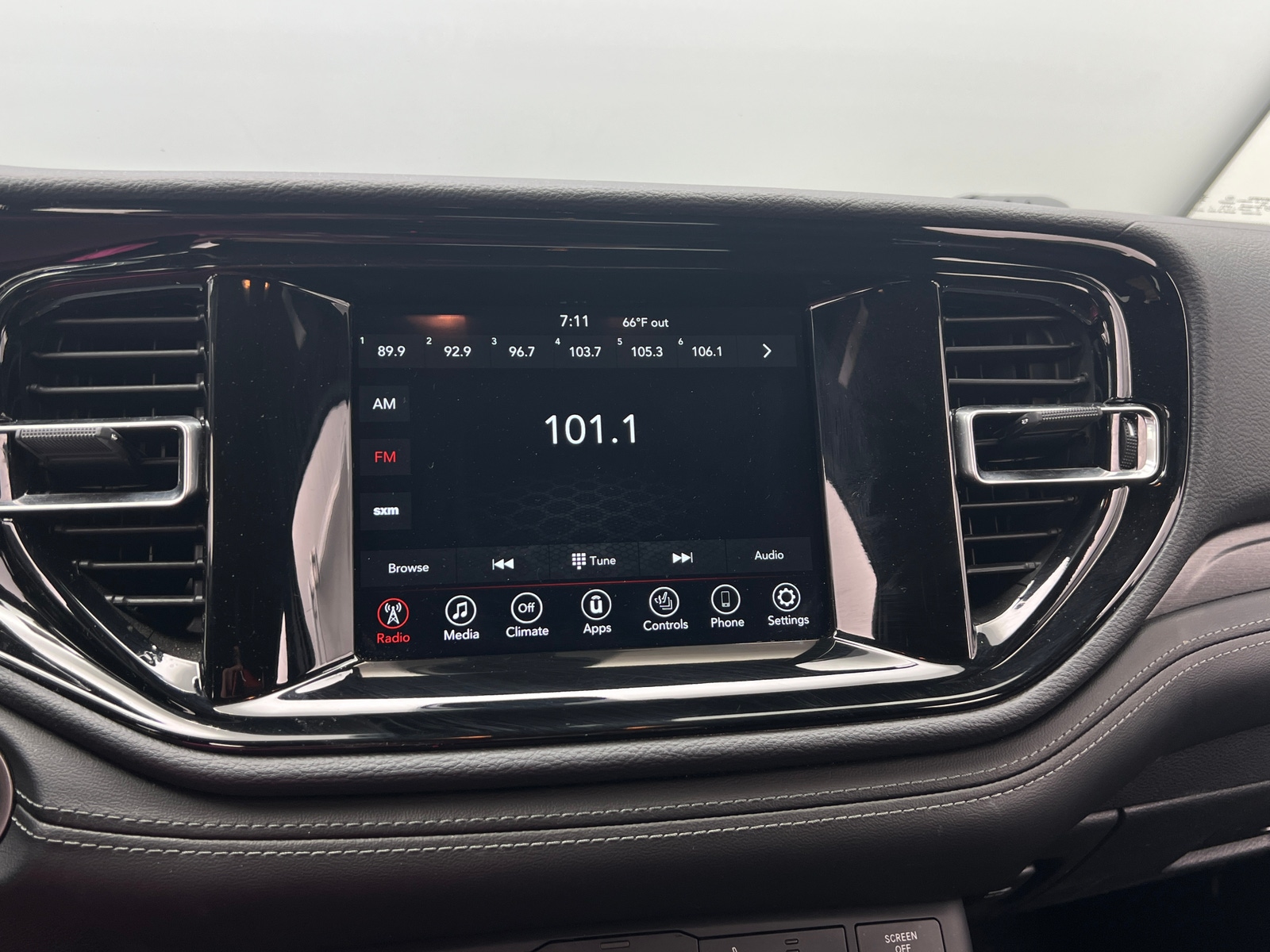 Thumbnail: 2024 Dodge Durango - 4