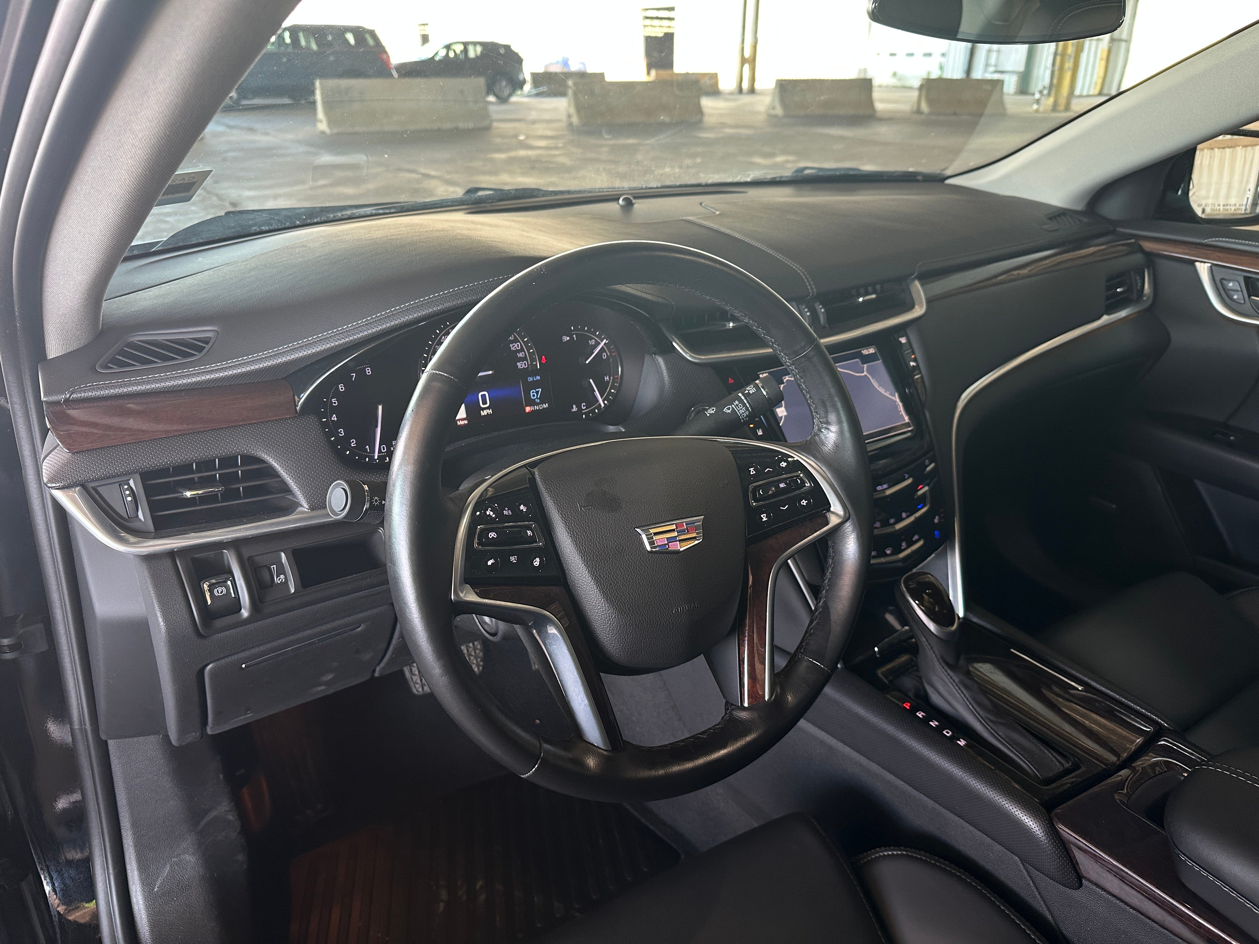 2017 Cadillac XTS Luxury 2