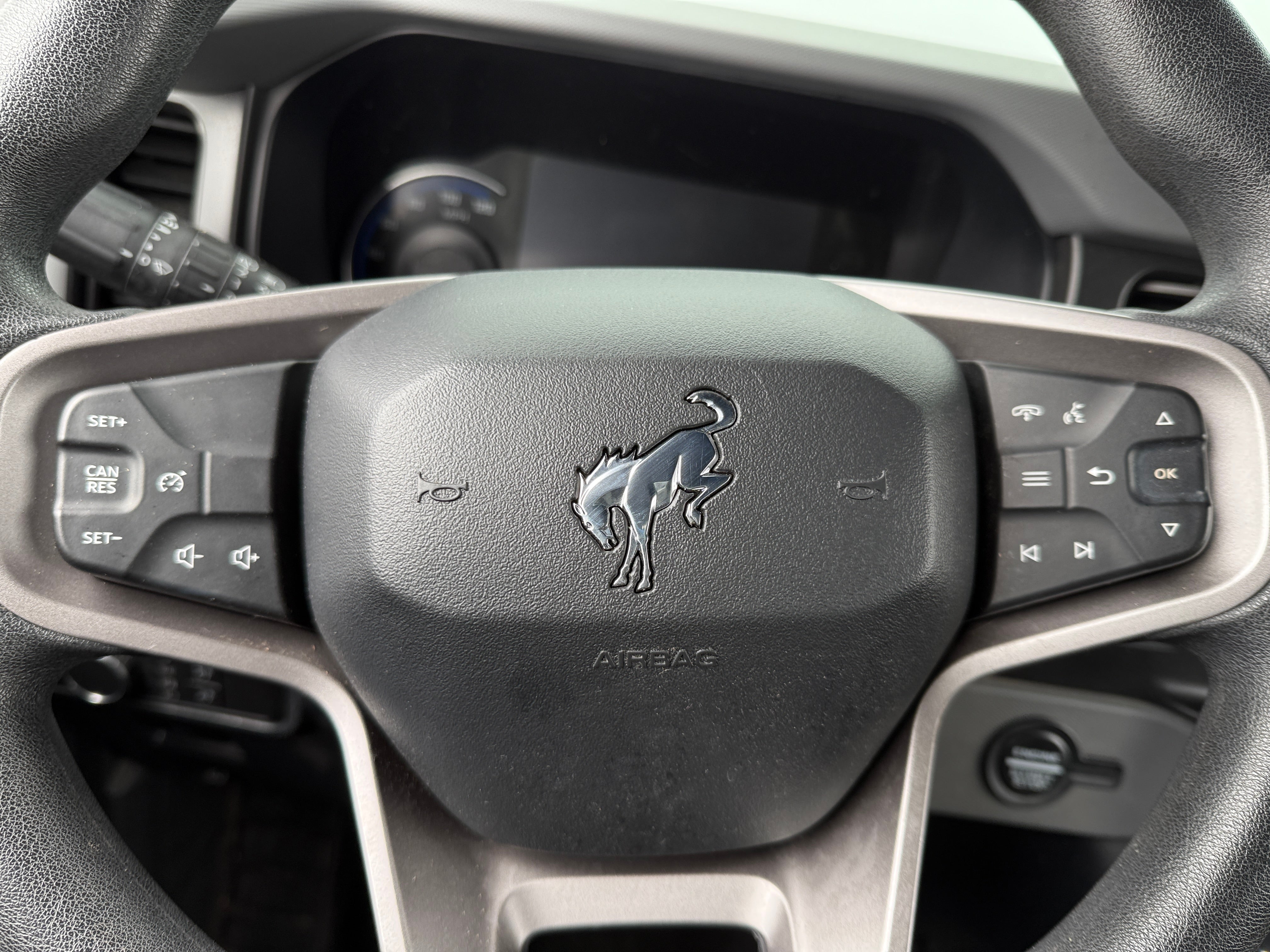 2022 Ford Bronco Base 5