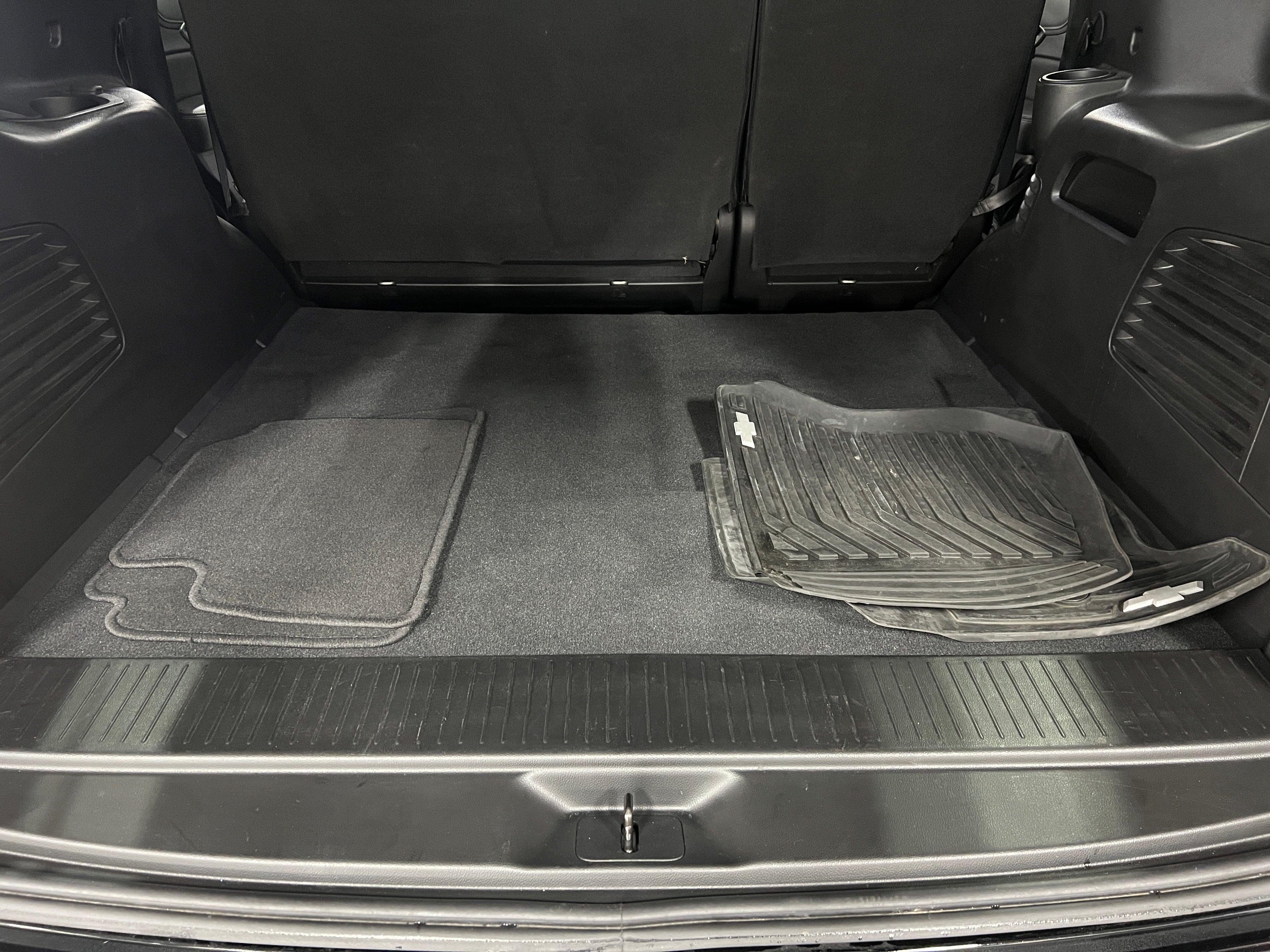 2020 Chevrolet Tahoe LS 7
