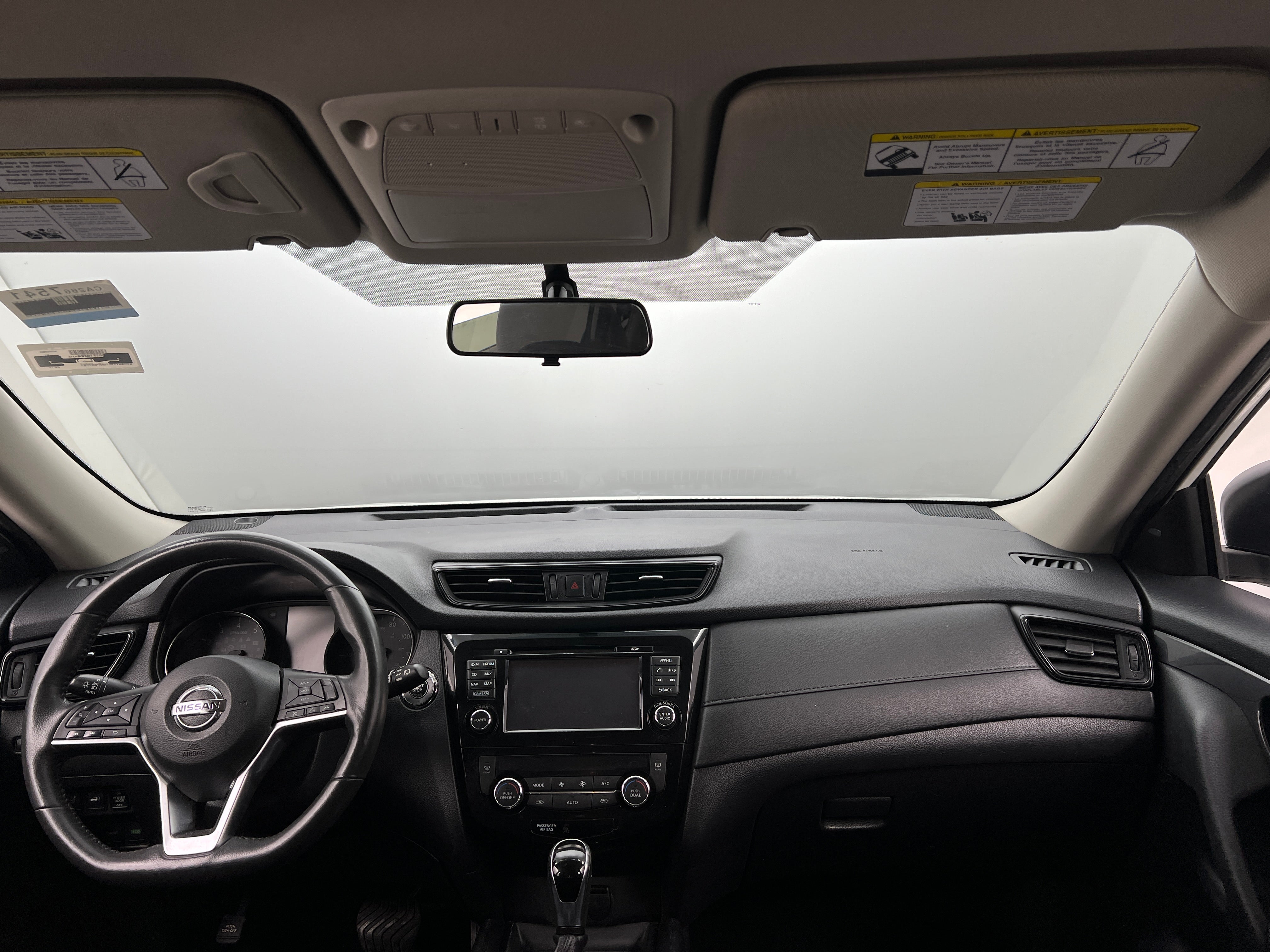 2017 Nissan Rogue SV 3